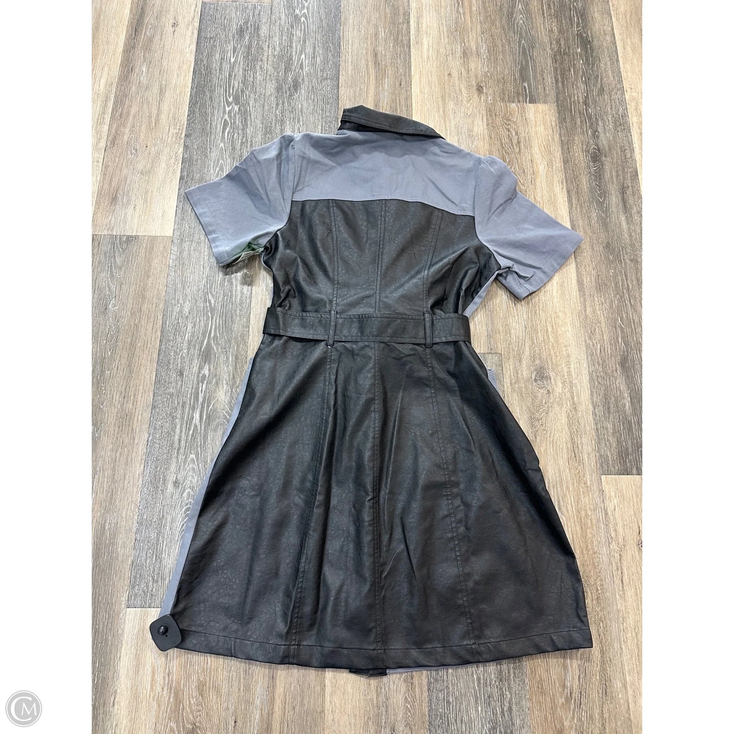 Dress Casual Midi By Voy In Grey, Size: L