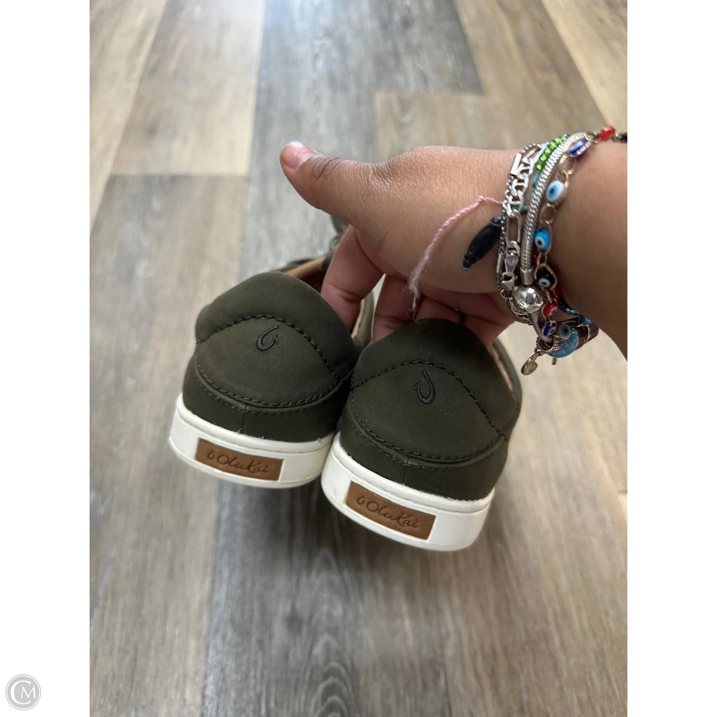 Shoes Athletic By Olukai In Green, Size: 9