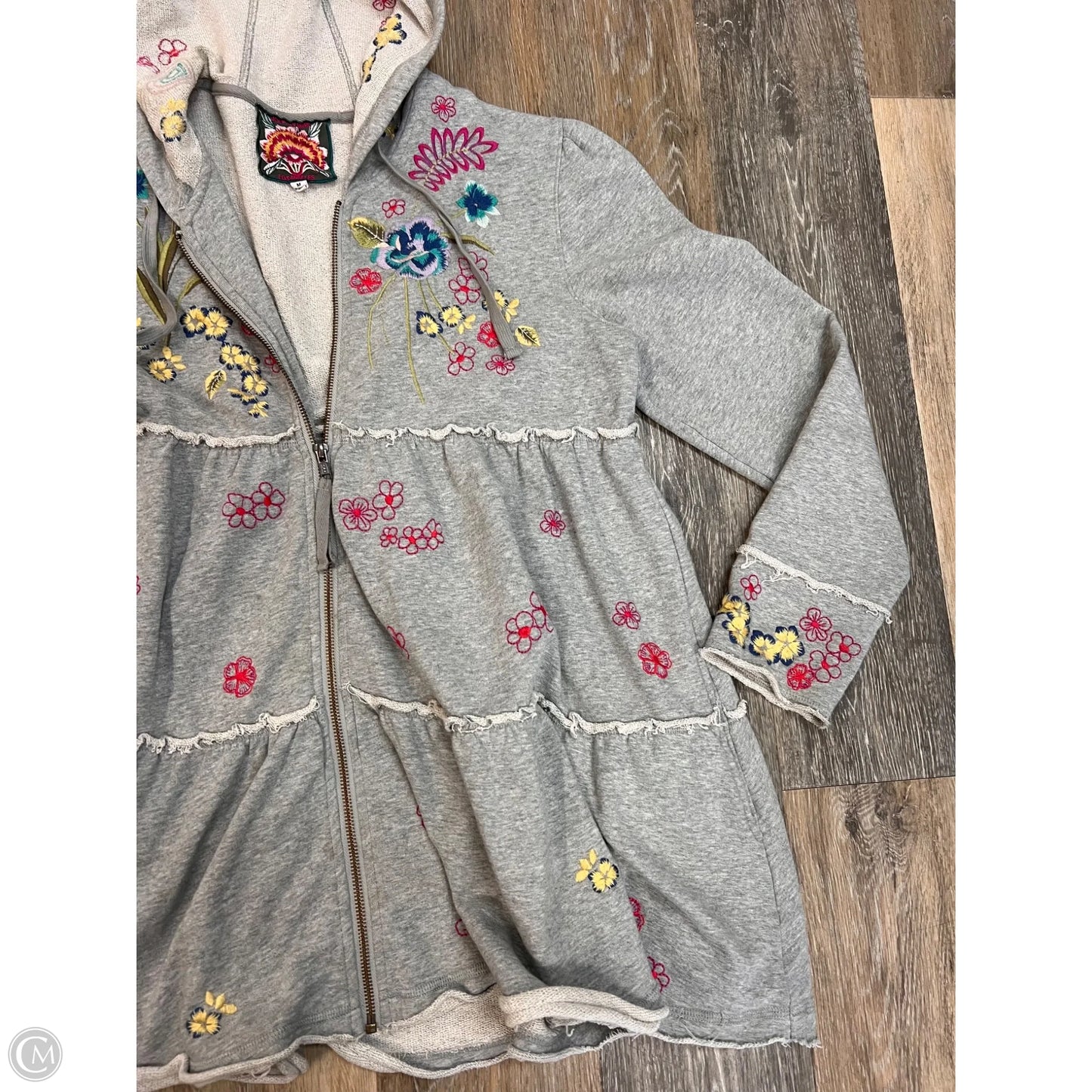 Sweatshirt Designer By Johnny Was In Grey, Size: M
