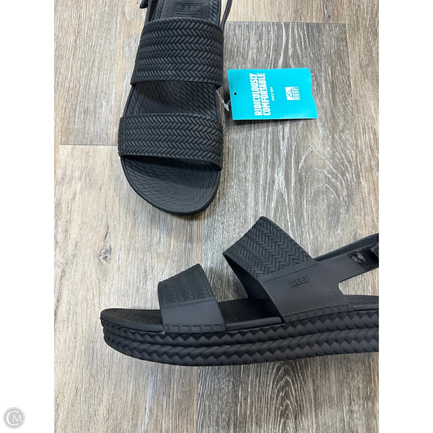 Sandals Flats By Reef In Black, Size: 8