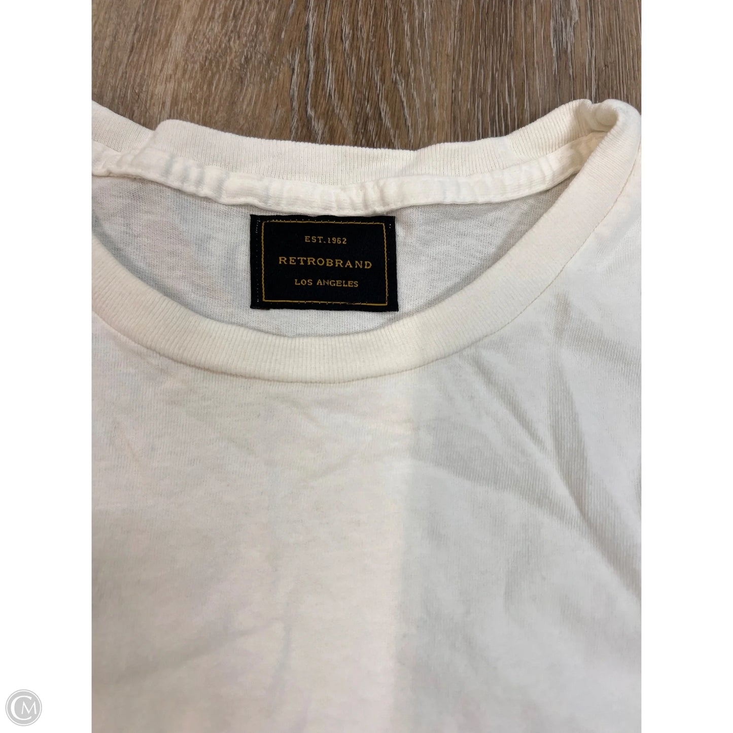 Top Short Sleeve By Retrobrand In Cream, Size: Xl