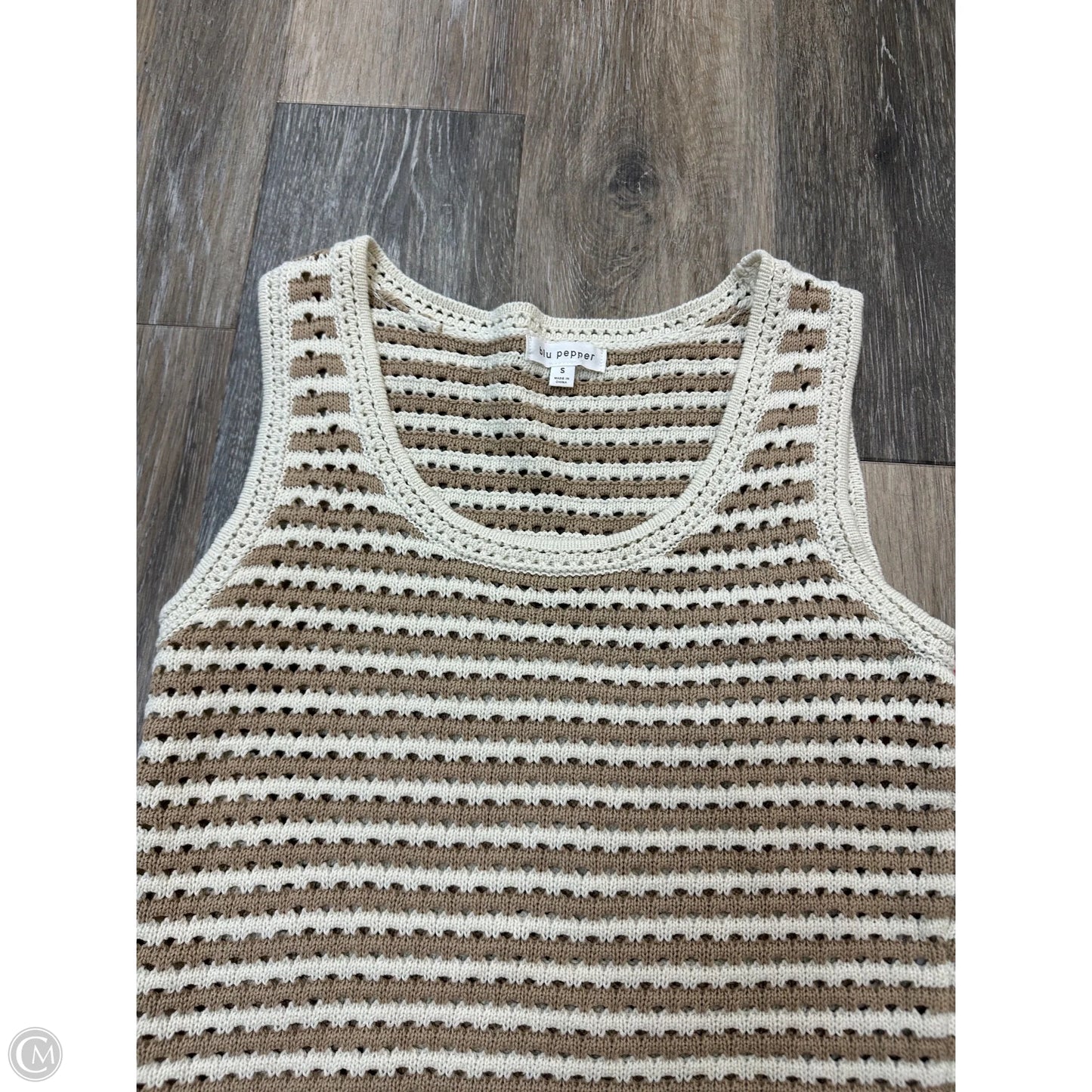 Top Sleeveless By Blu Pepper In Striped Pattern, Size: S