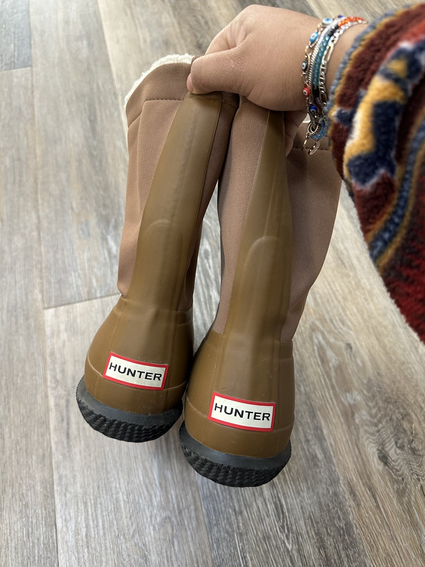 Boots Rain By Hunter Size: 7