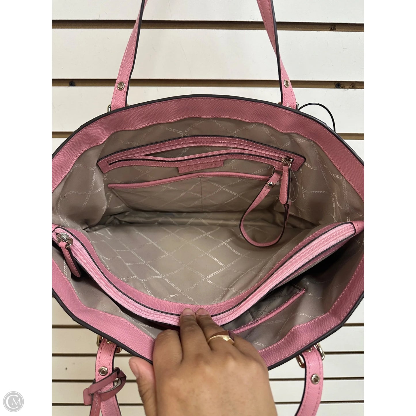 Handbag Designer By Michael Kors, Size: Medium