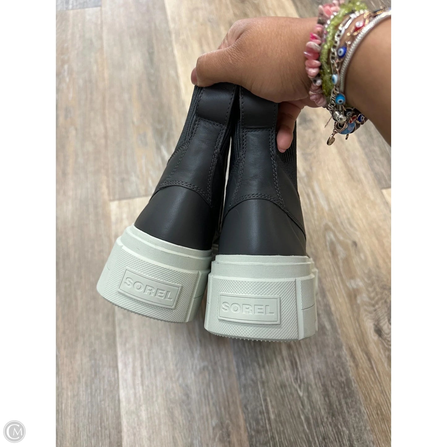 Boots Ankle Flats By Sorel In Grey & White, Size: 8.5
