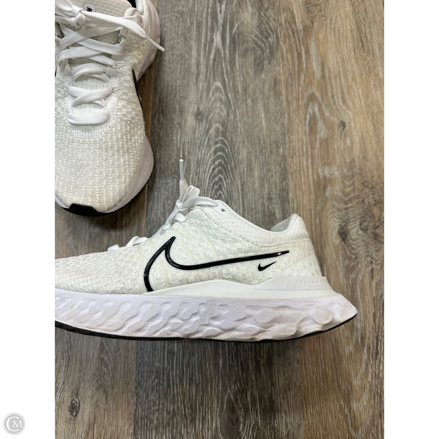 Shoes Athletic By Nike In White, Size: 8.5