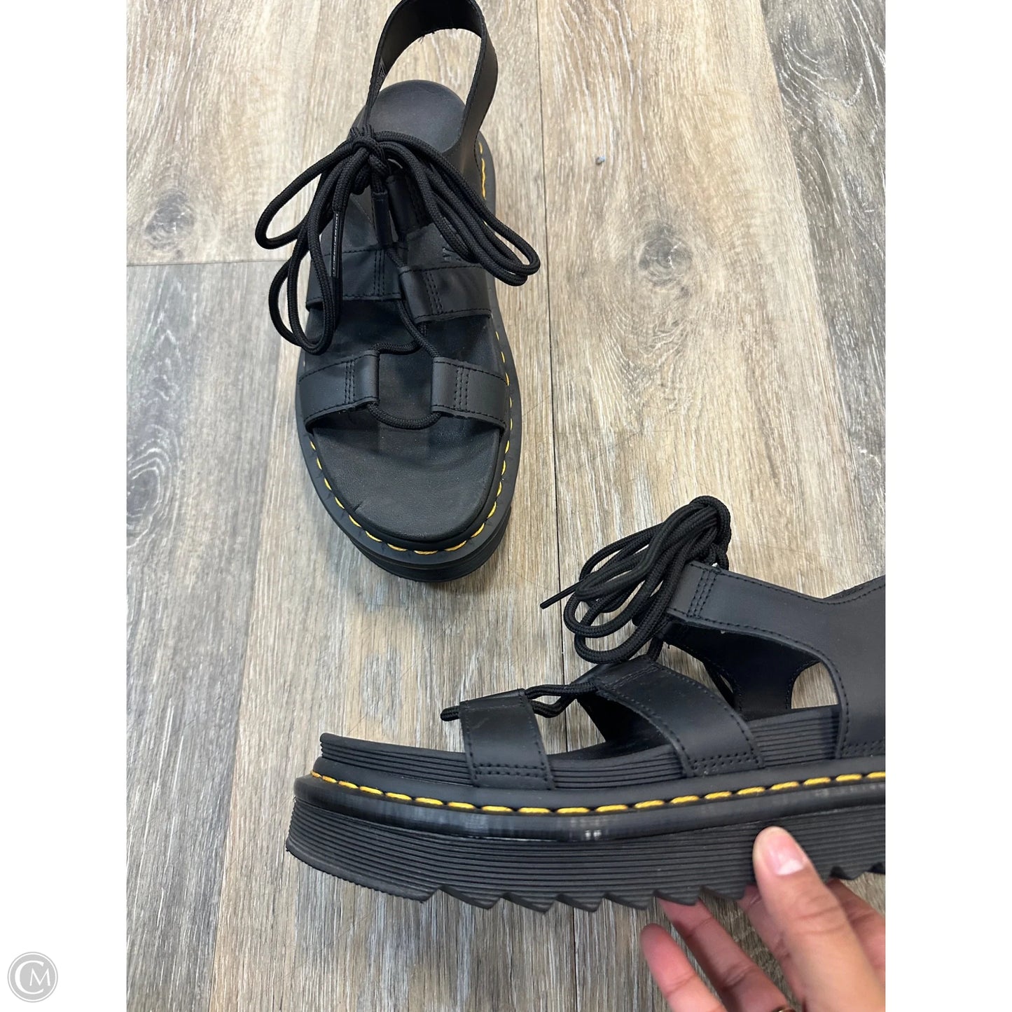 Sandals Flats By Dr Martens In Black, Size: 9