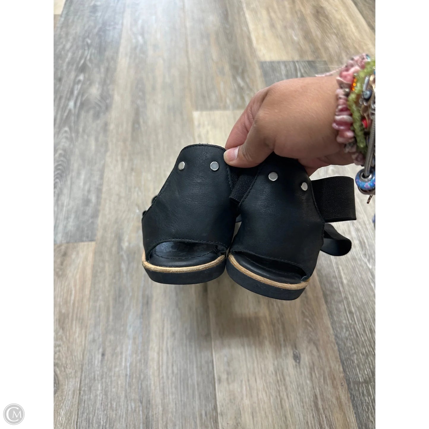 Sandals Flats By Sorel In Black, Size: 11