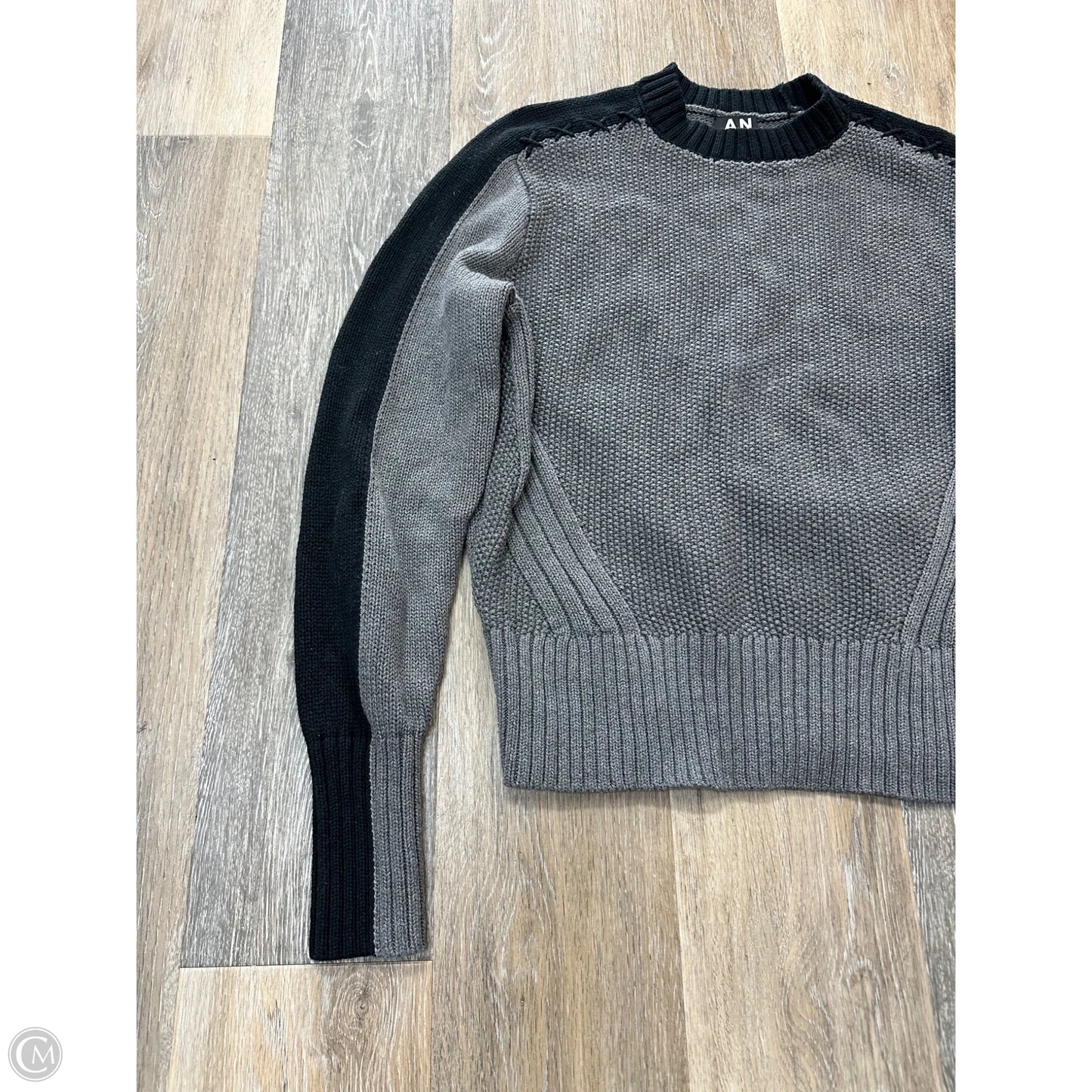 Sweater By Alp N Rock In Grey, Size: M