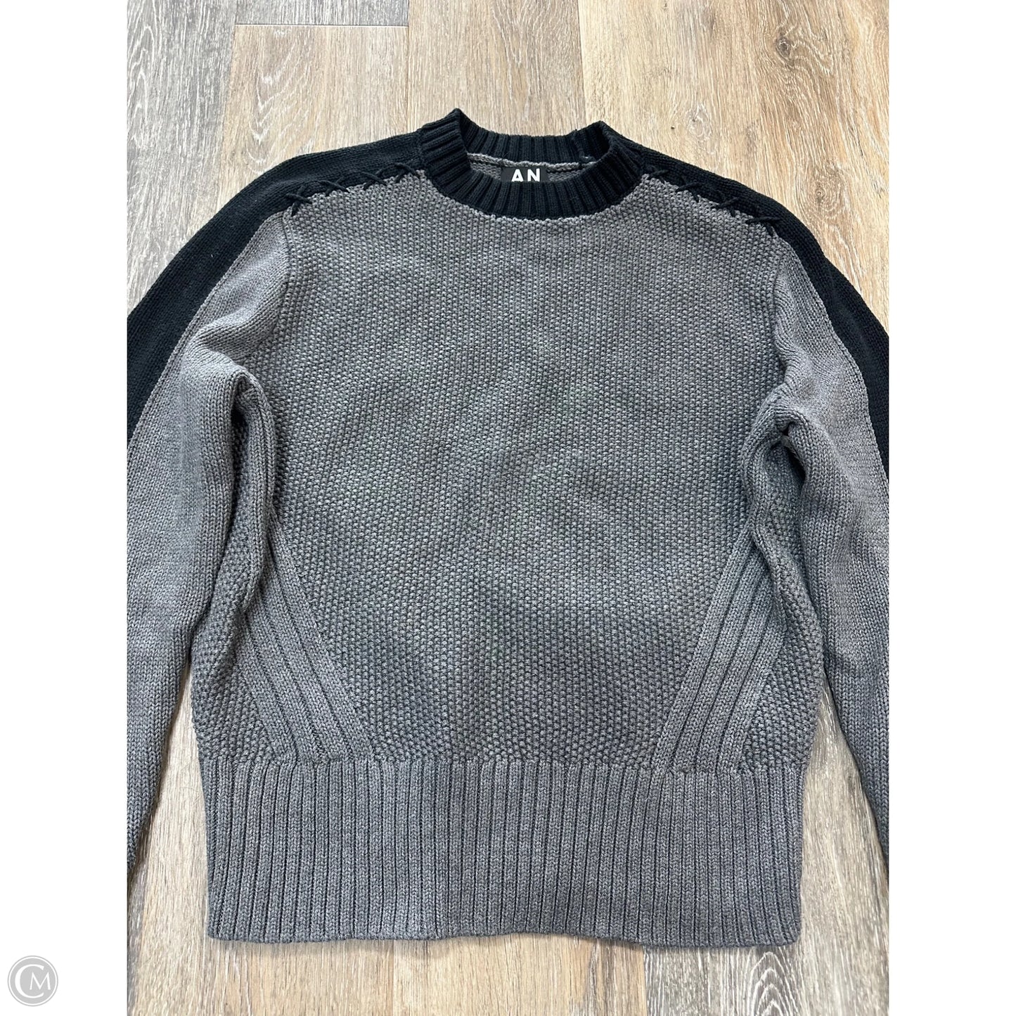 Sweater By Alp N Rock In Grey, Size: M