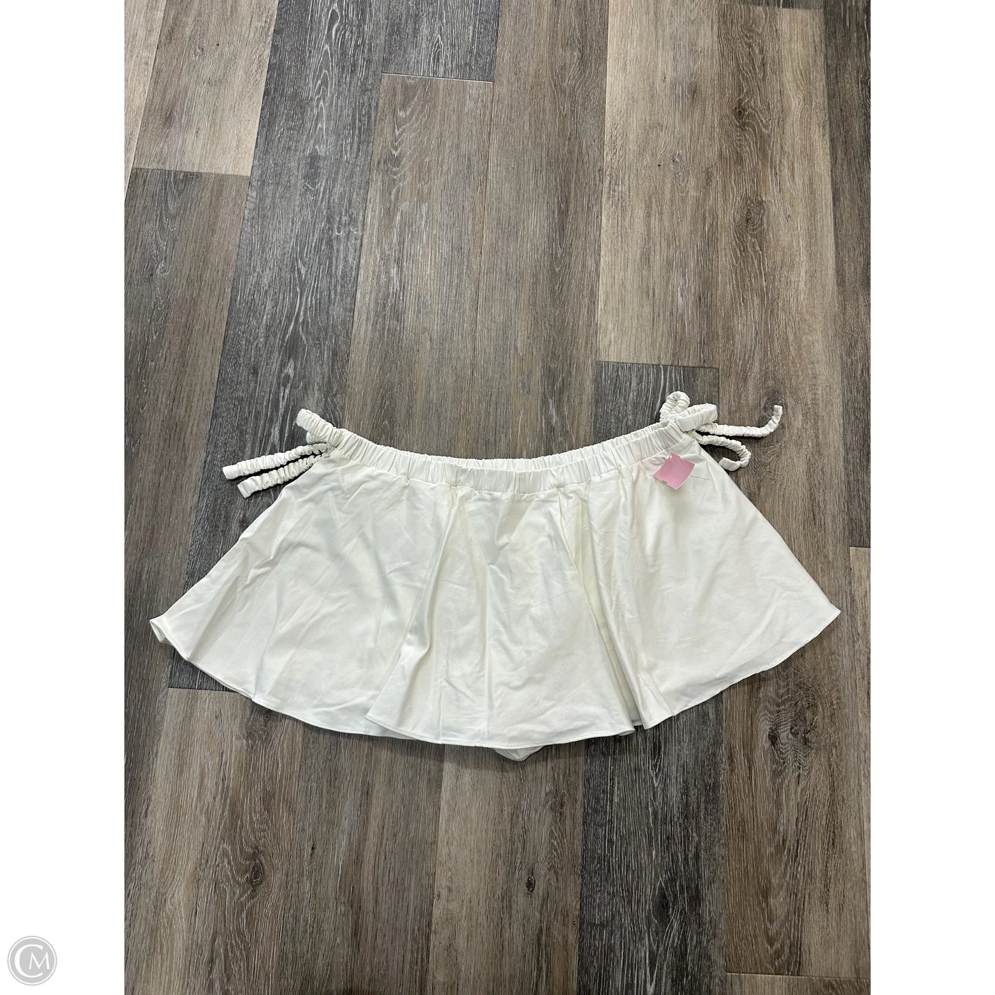 Skirt Mini & Short By Loba In White, Size: L