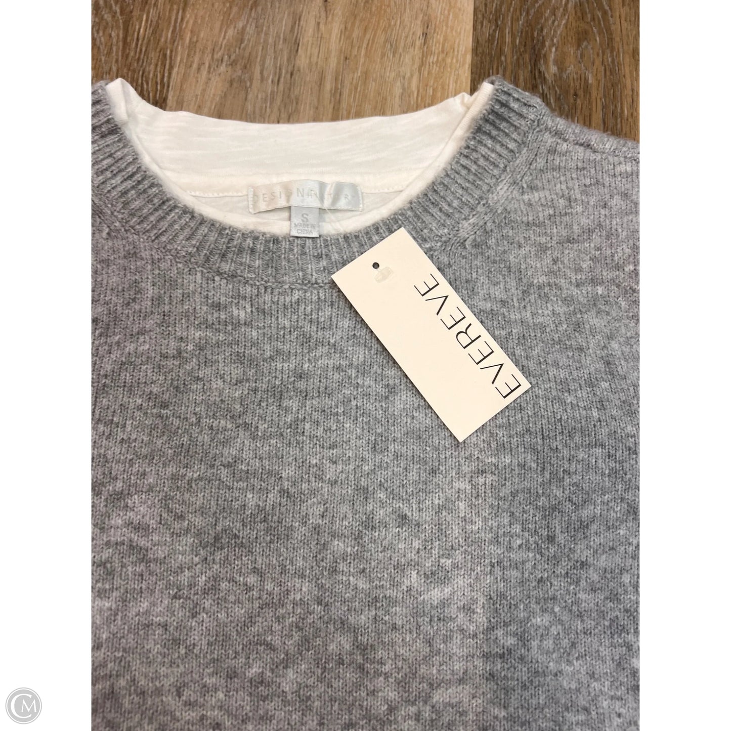 Sweater By Design History In Grey, Size: S