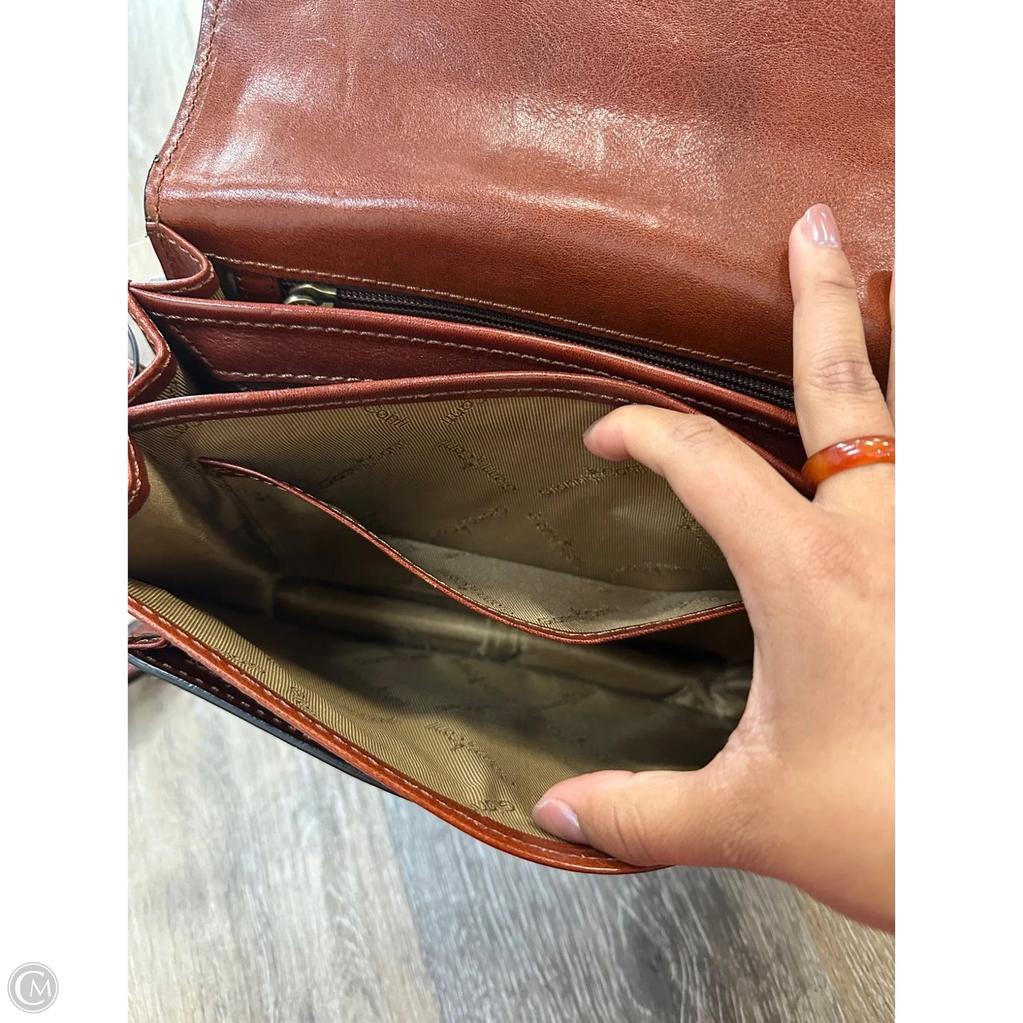 Crossbody Leather By Gianni Conti, Size: Medium