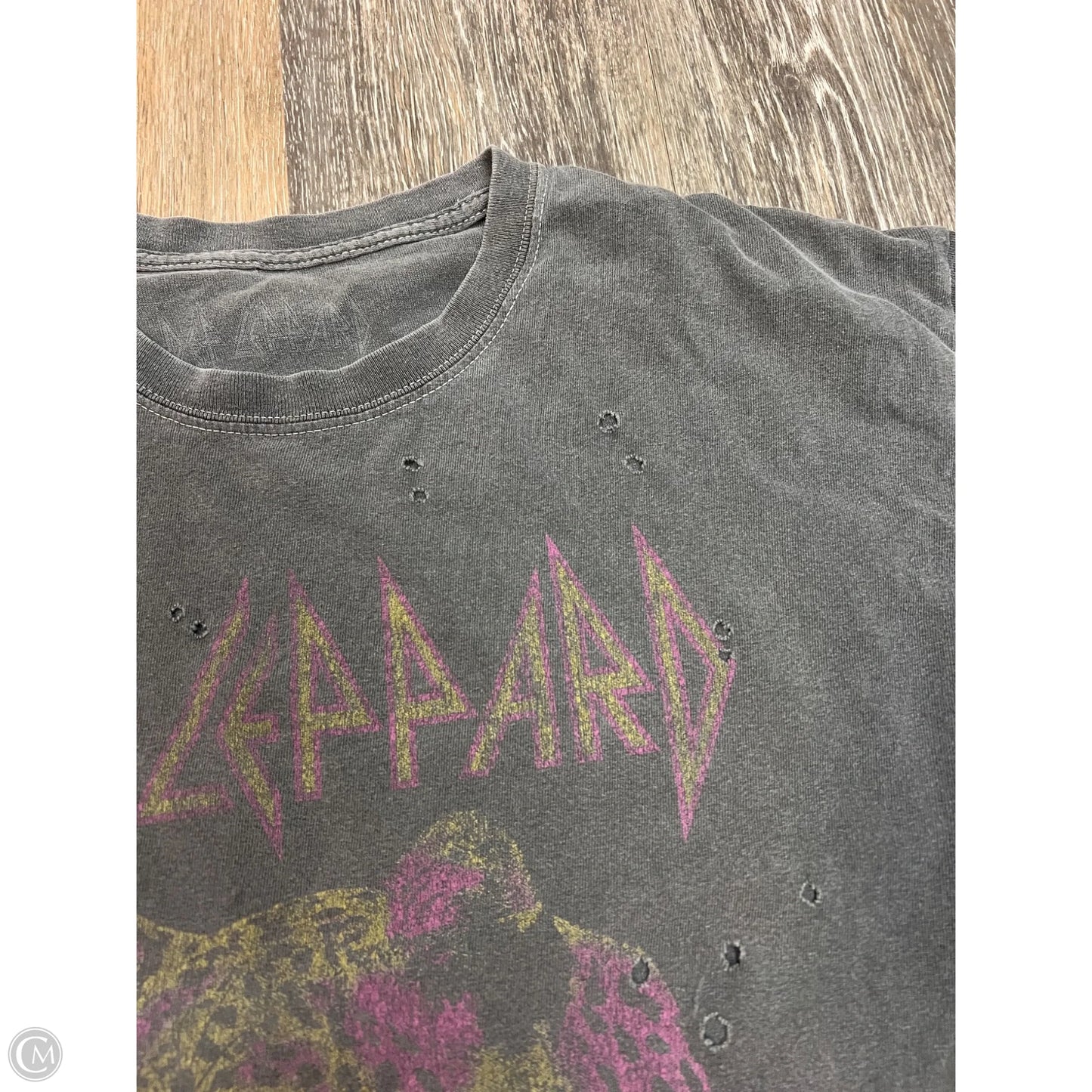 Top Short Sleeve By Goodie Two Sleeve In Grey, Size: M/L