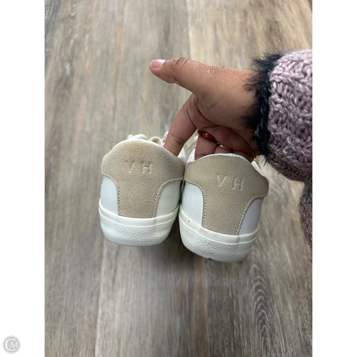 Shoes Sneakers By Vintage Havana In Cream, Size: 5.5