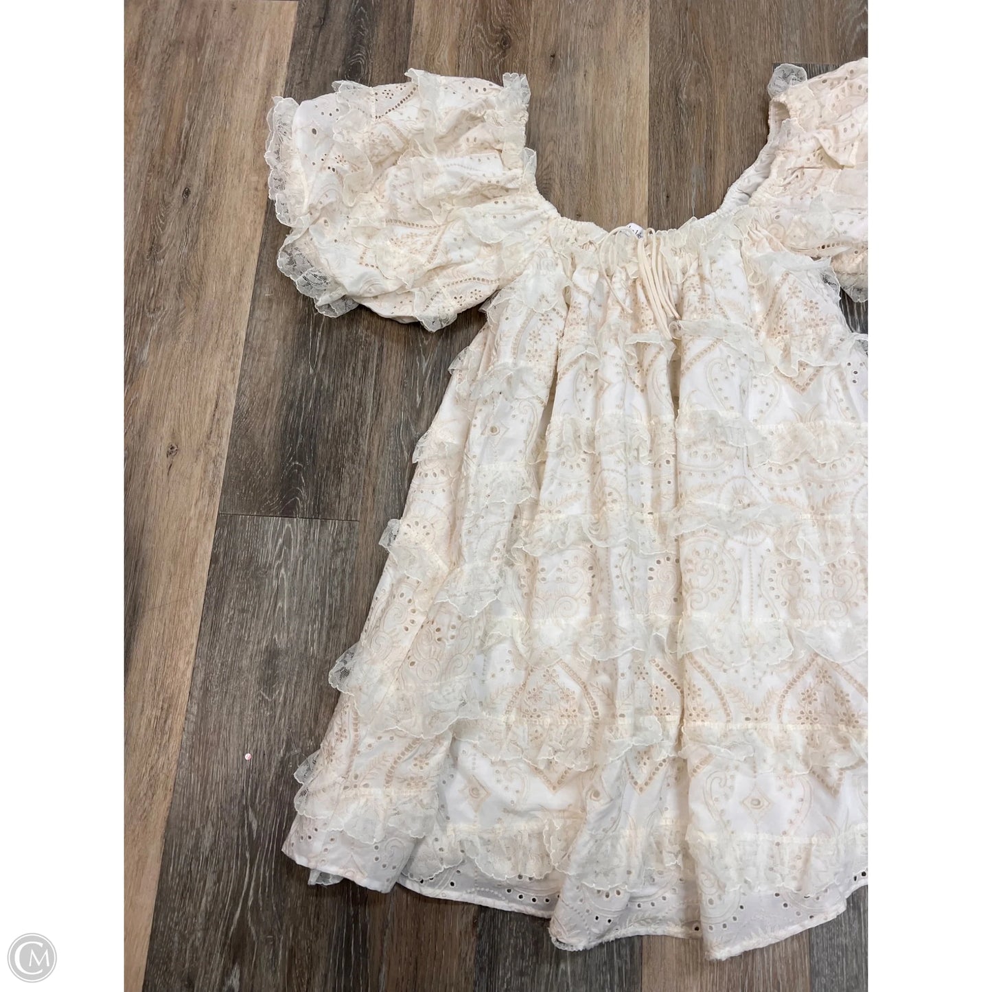 Dress Casual Short By Sophie the Label In Cream, Size: L
