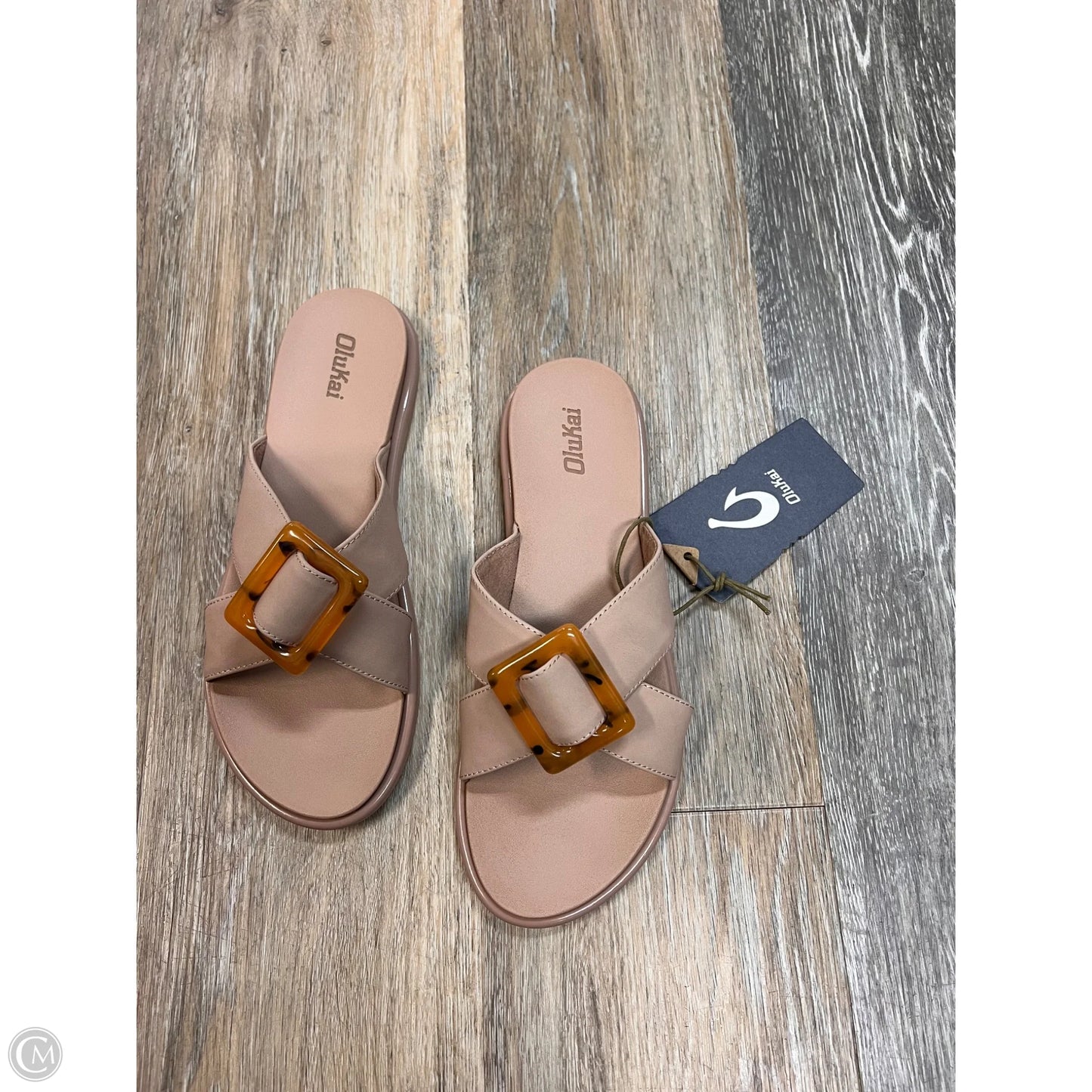 Sandals Flats By Olukai In Tan, Size: 8
