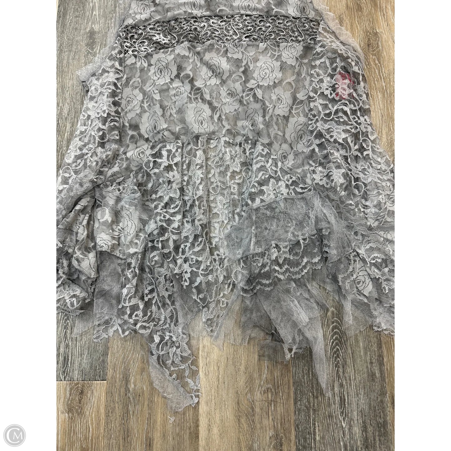 Tank Top By Clothes Mentor In Grey, Size: Xl