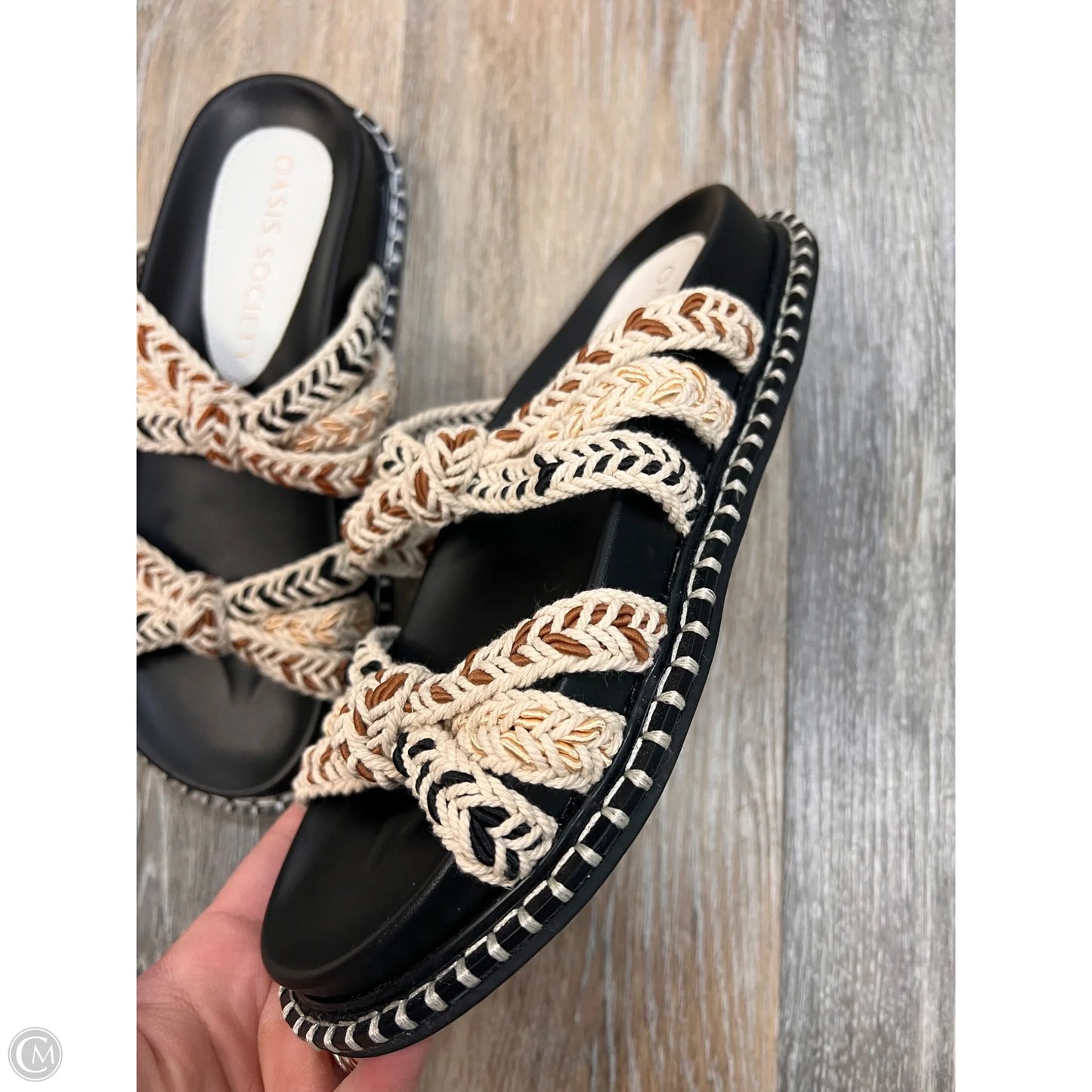 Sandals Flats By Oasis Society In Black & Cream, Size: 7