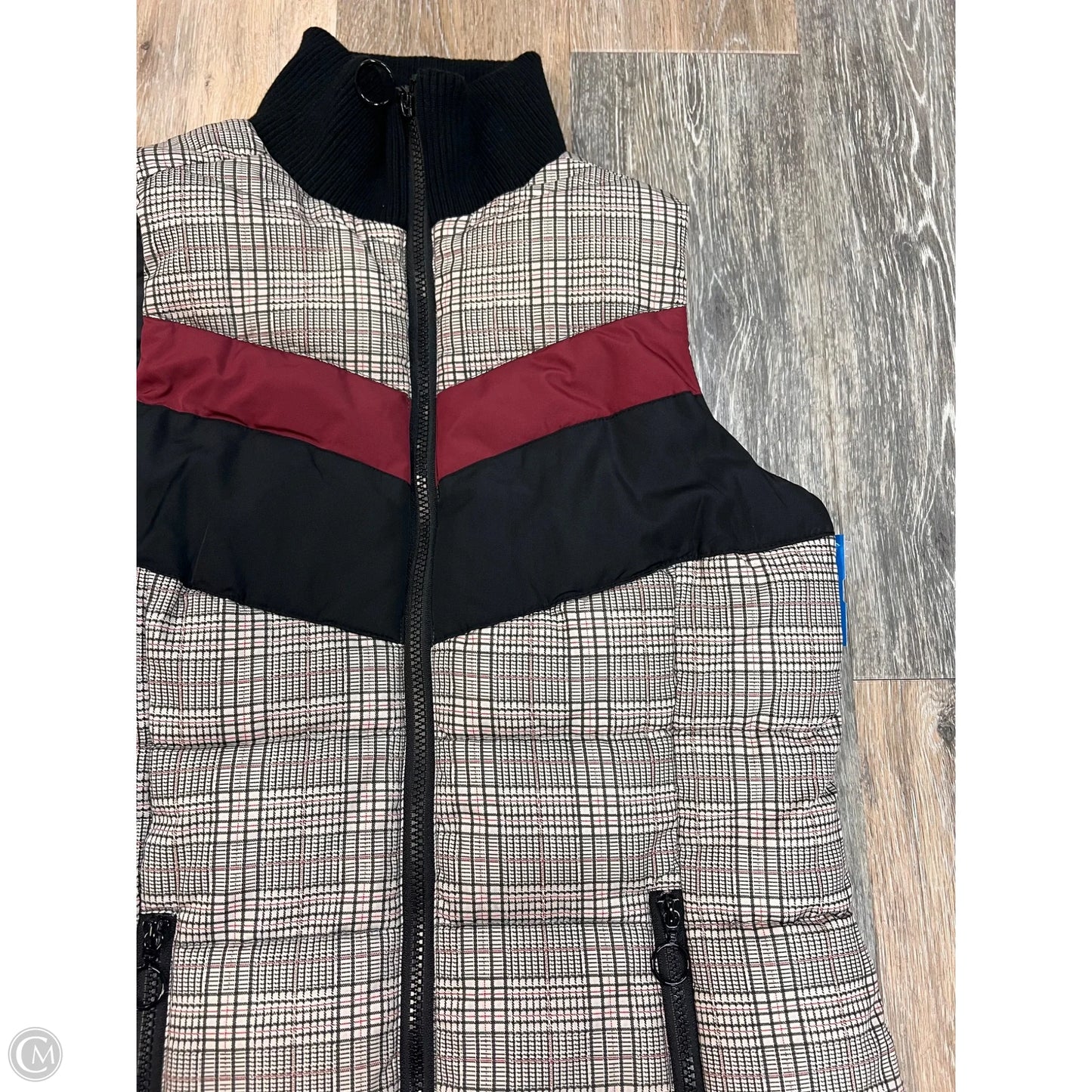 Vest Puffer & Quilted By Peyton Jensen In Plaid Pattern, Size: S