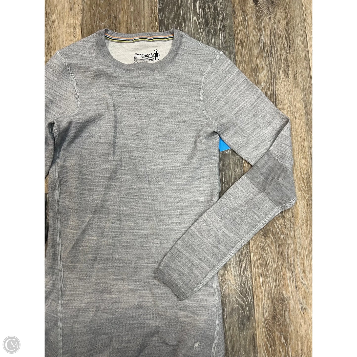 Athletic Top Long Sleeve Crewneck By Smartwool In Grey, Size: Xs