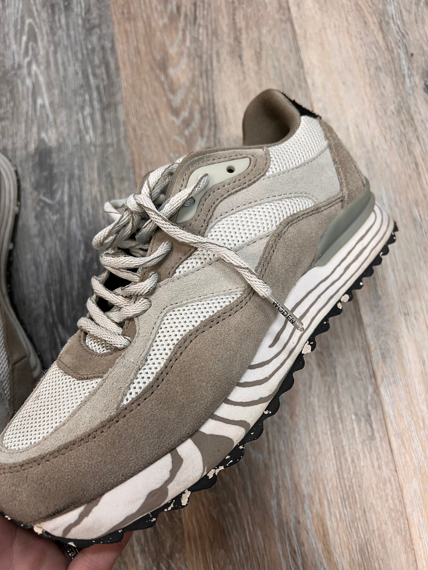 Shoes Sneakers By Woden In Beige, Size: 8