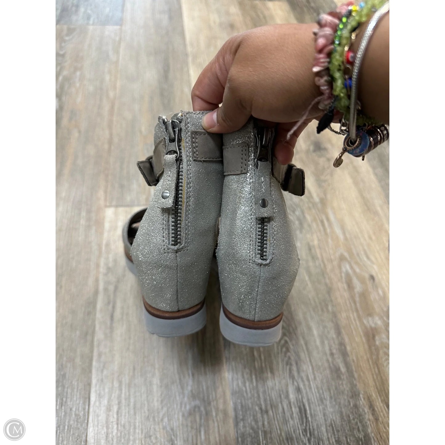 Sandals Heels Block By Otbt In Silver, Size: 9