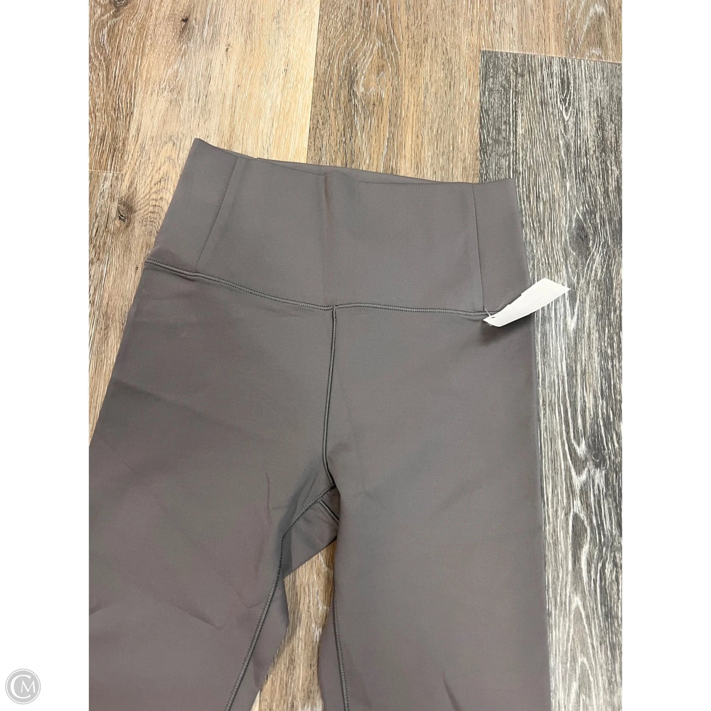 Athletic Leggings By Vuori In Grey, Size: S