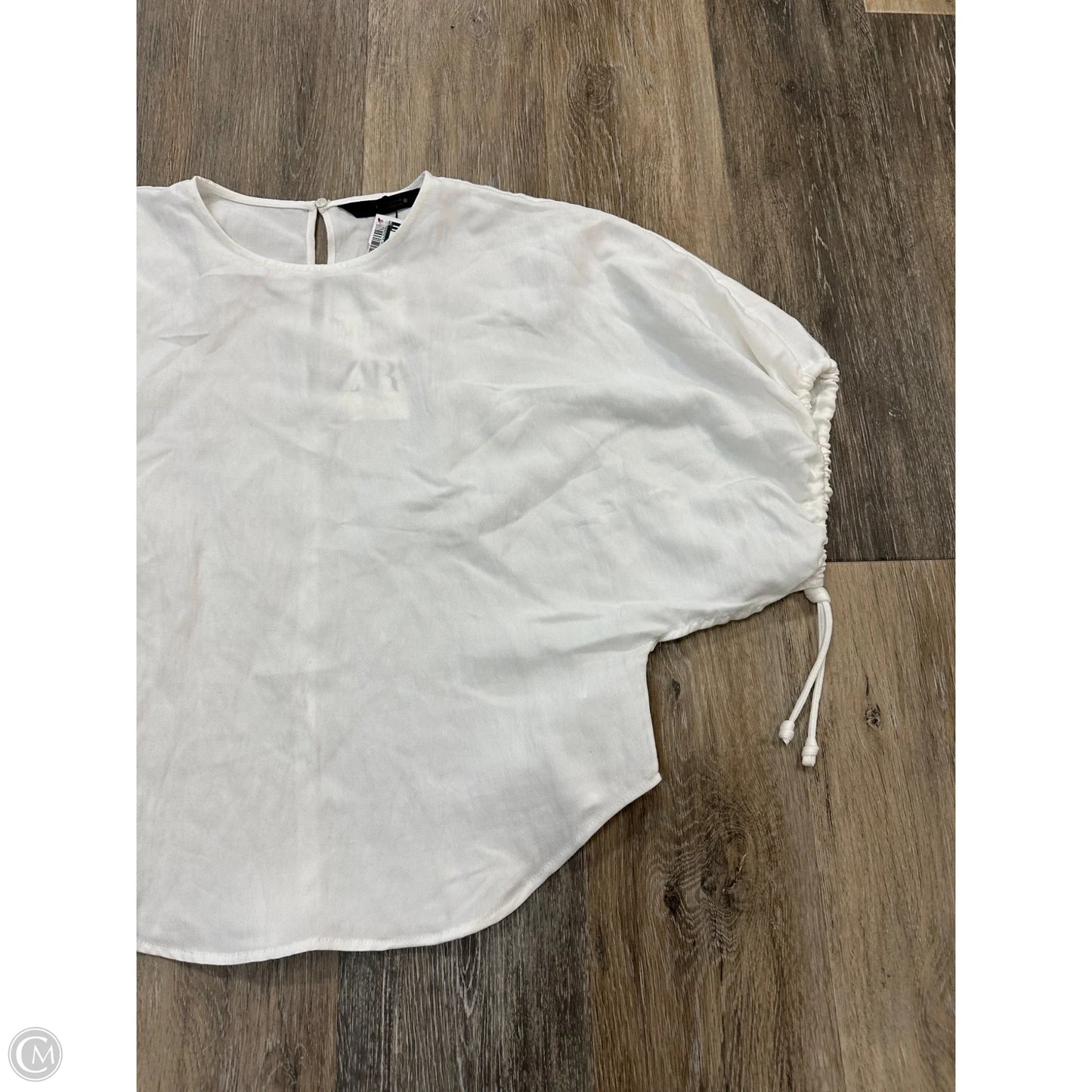 Blouse Short Sleeve By Zara In White, Size: S