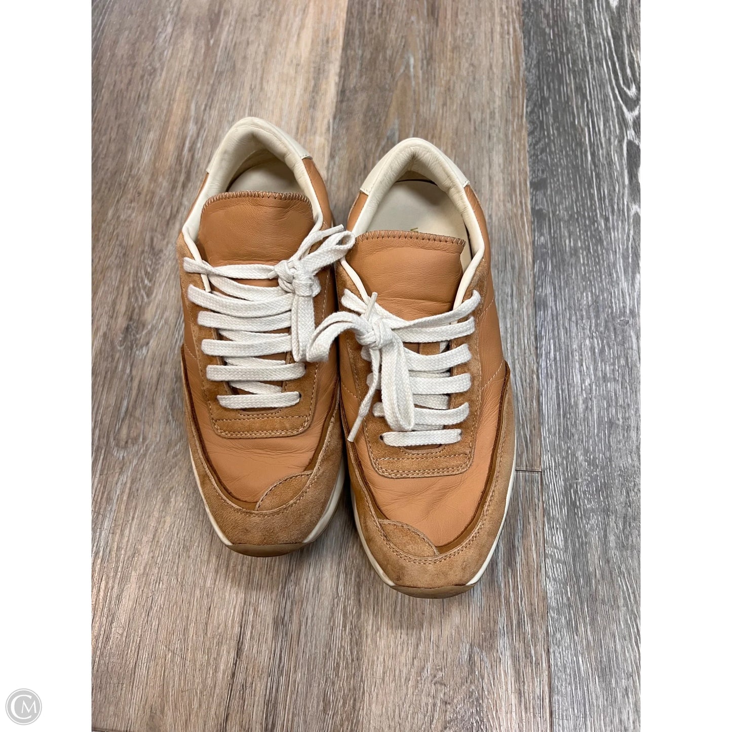 Shoes Athletic By Woman by Common Projects In Tan, Size: 7