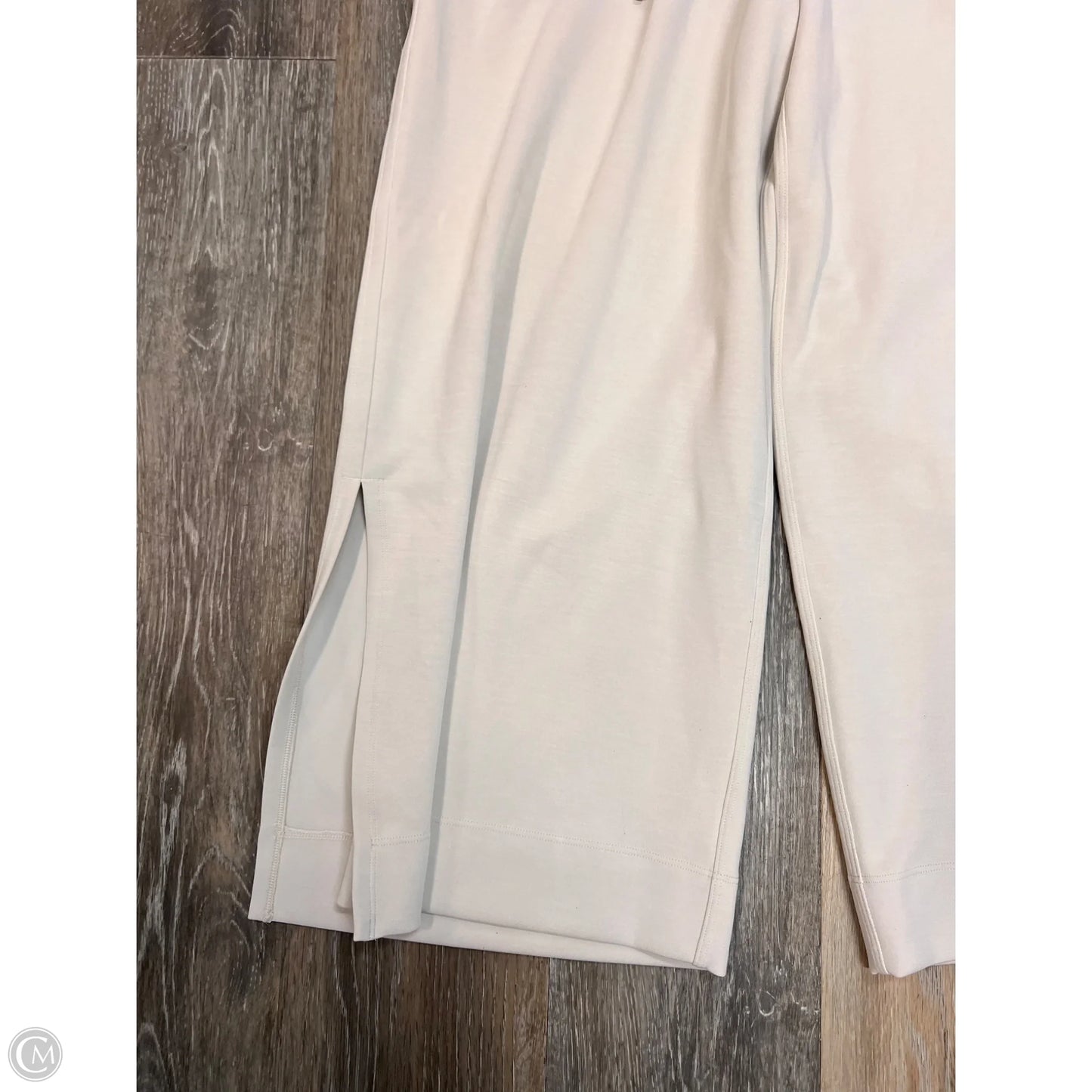 Athletic Crop Pants By Lululemon In Cream, Size: 6