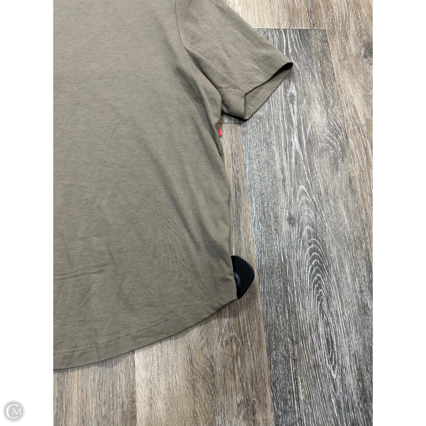 Top Short Sleeve By Good American In Tan, Size: M