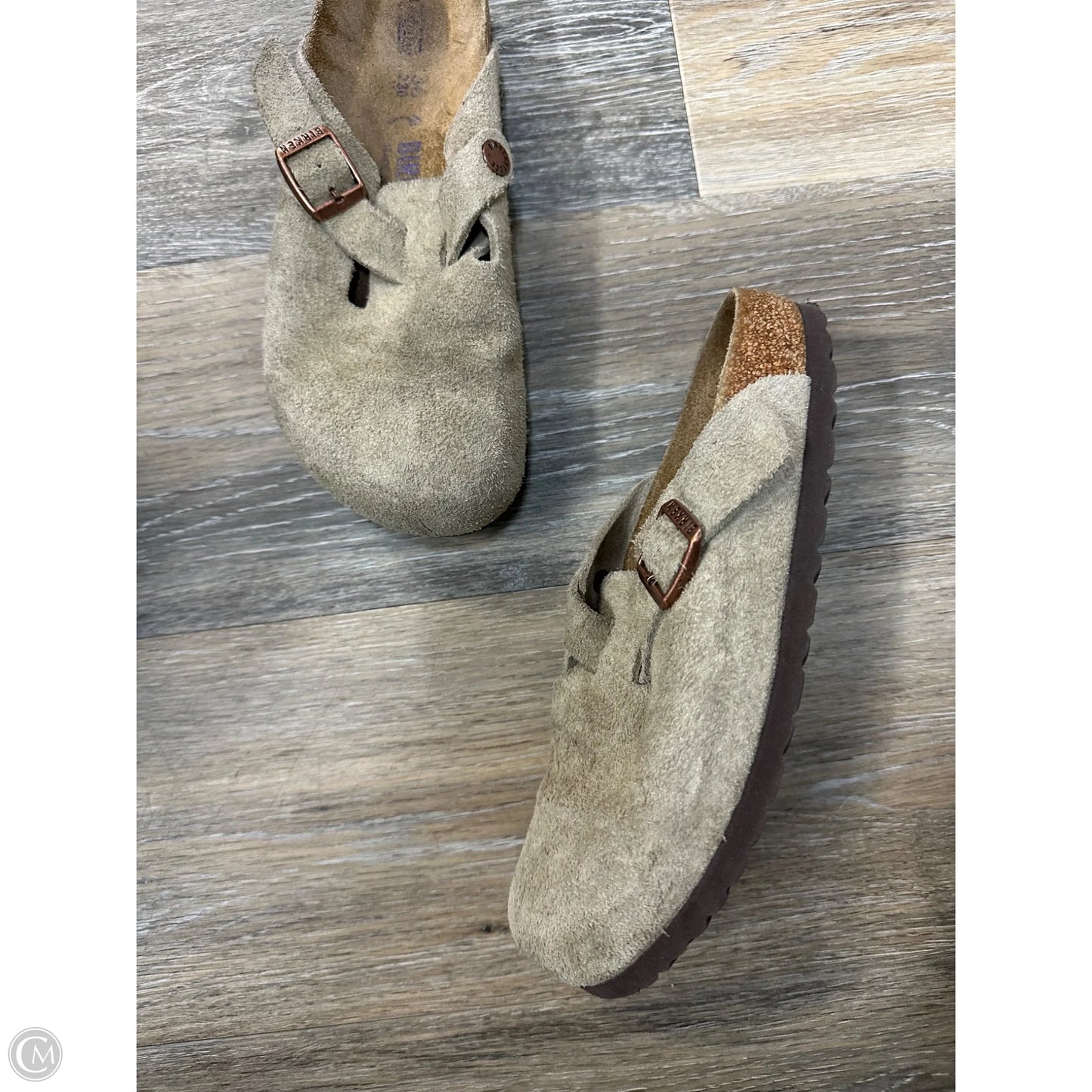 Shoes Flats By Birkenstock In Tan, Size: 6