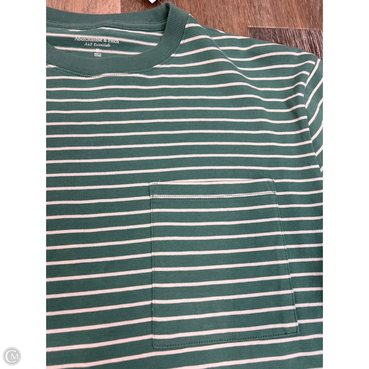 Top Long Sleeve By Abercrombie And Fitch In Green, Size: M