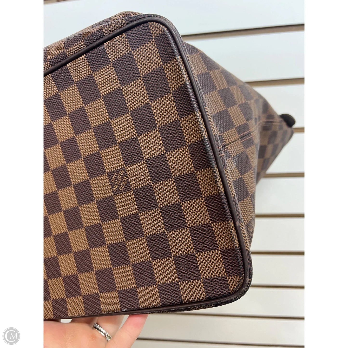 Handbag Luxury Designer By Louis Vuitton, Size: Large