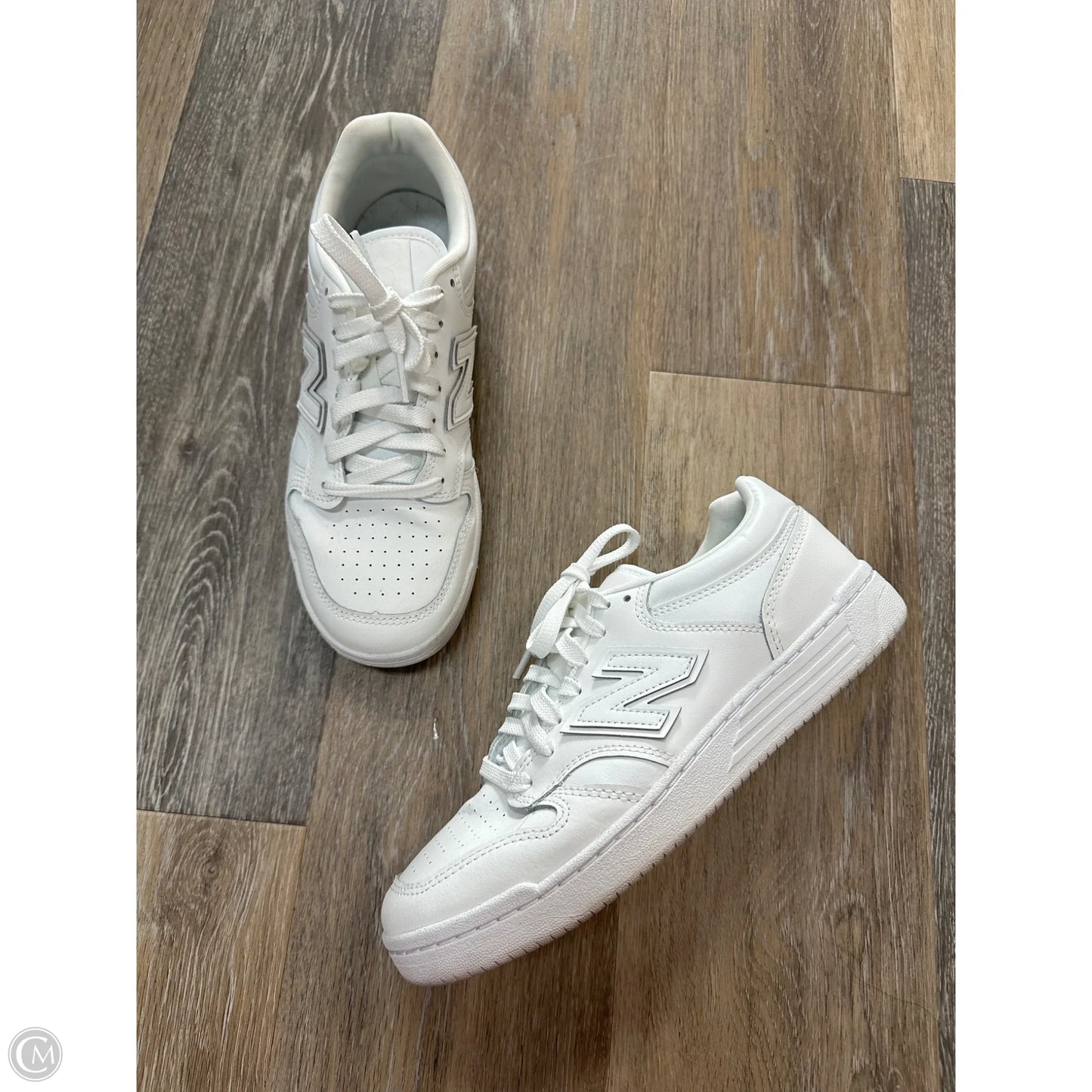 Shoes Athletic By New Balance In White, Size: 7.5