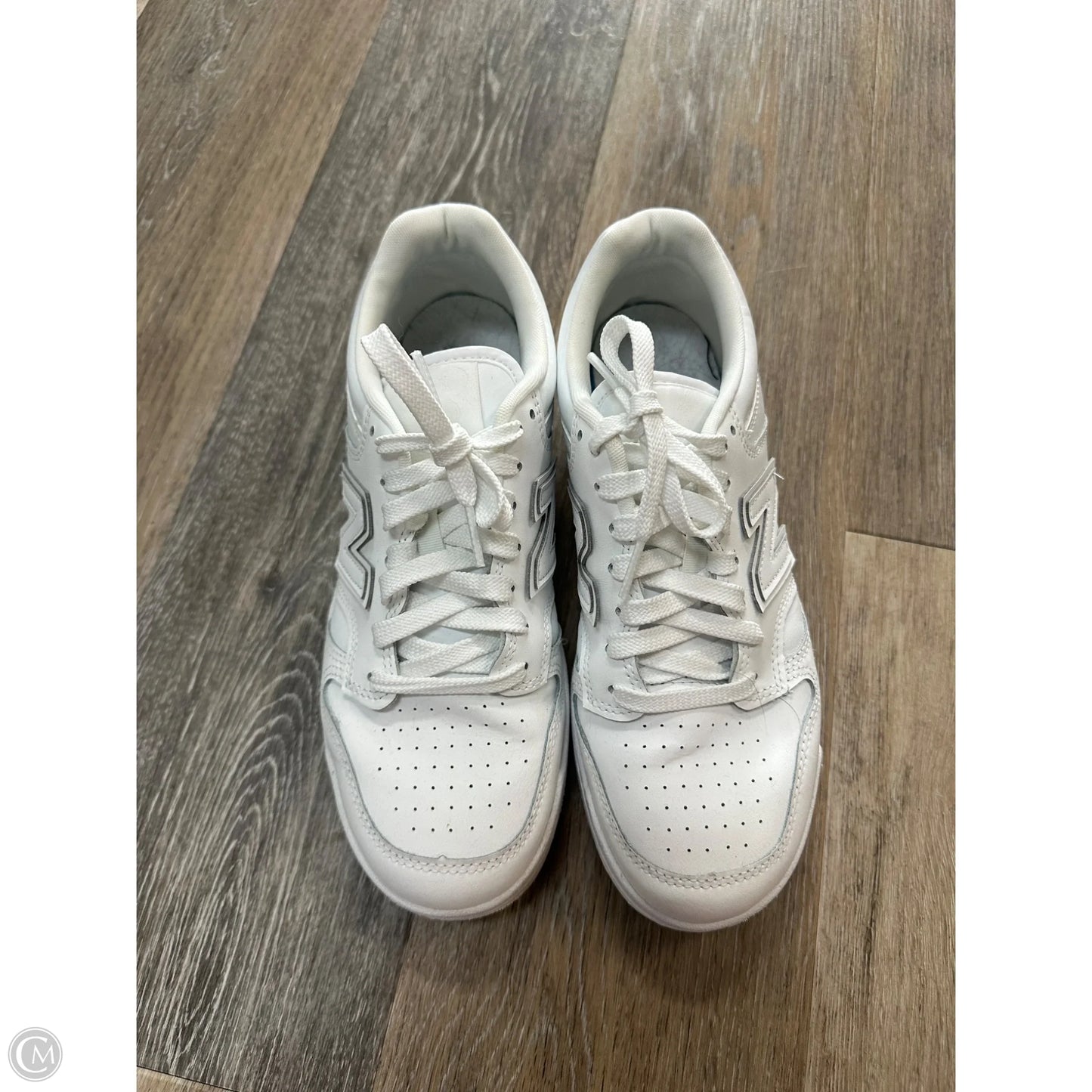 Shoes Athletic By New Balance In White, Size: 7.5