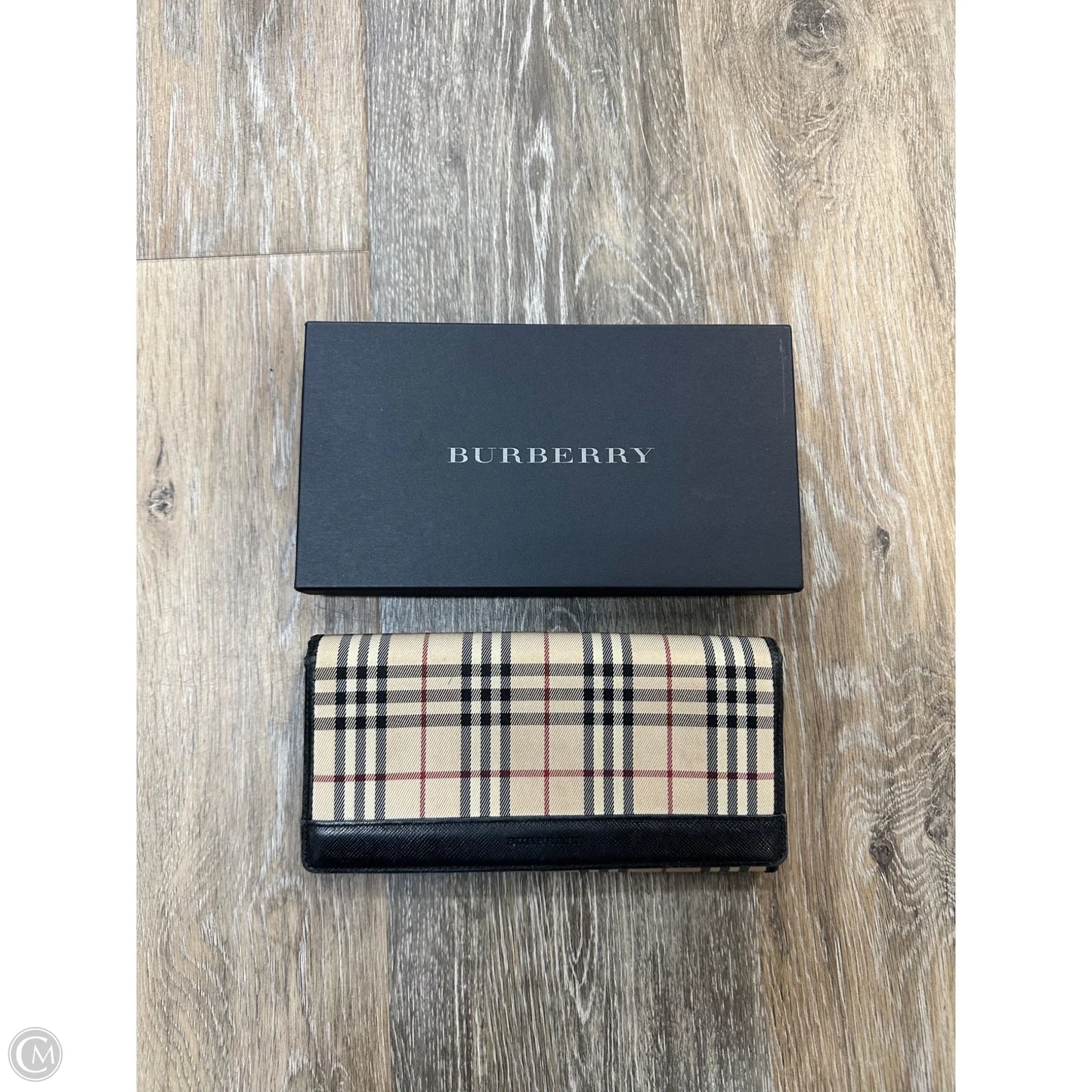 Wallet Luxury Designer By Burberry, Size: Medium