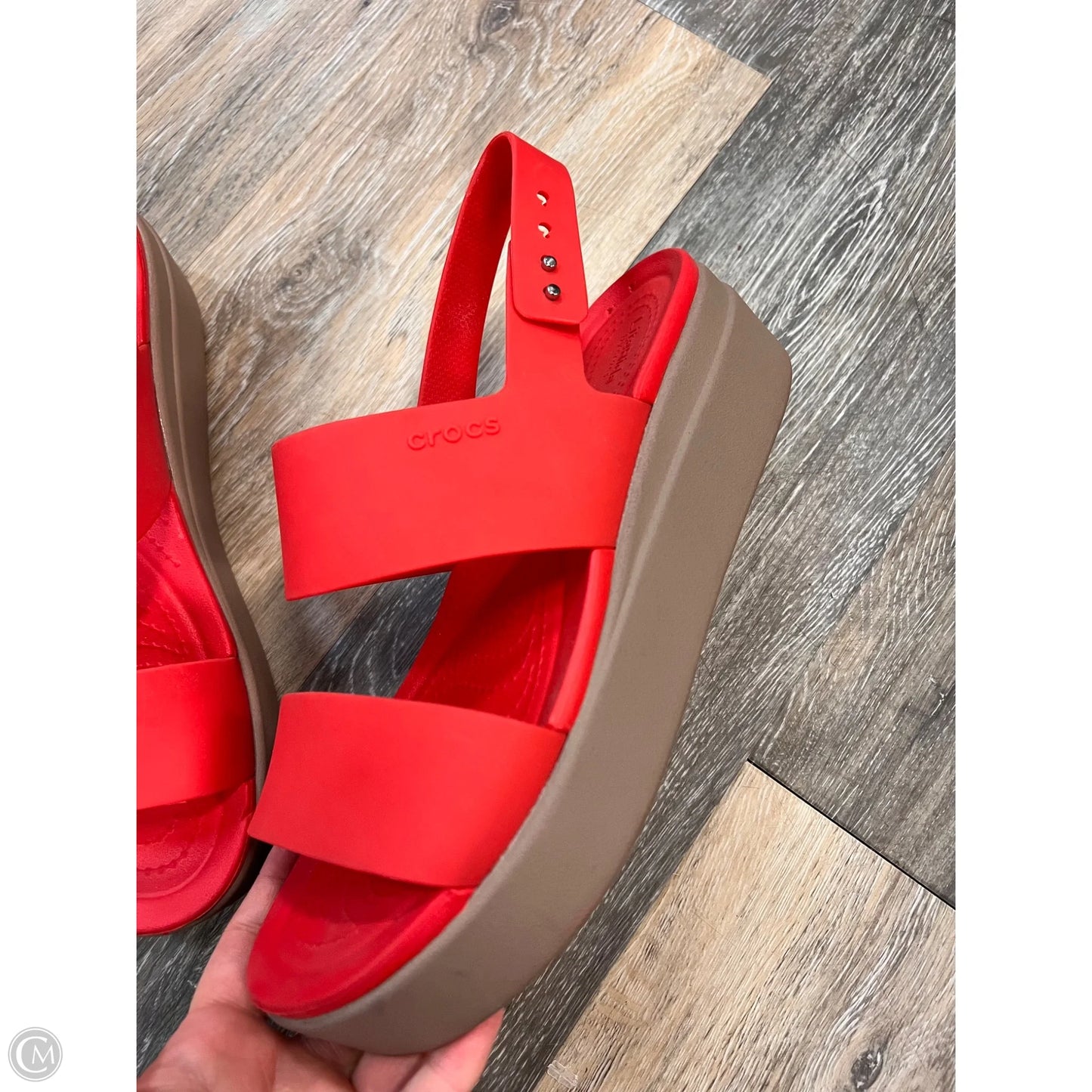Sandals Flats By Crocs In Red, Size: 10