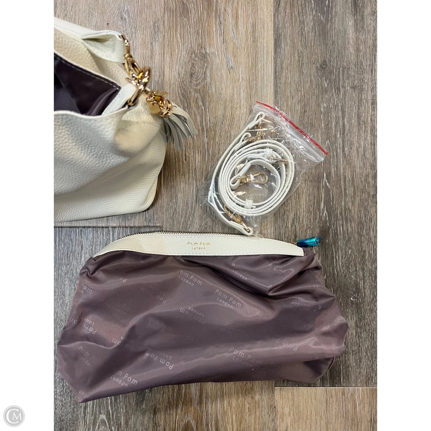 Handbag By Pom Pom London, Size: Medium