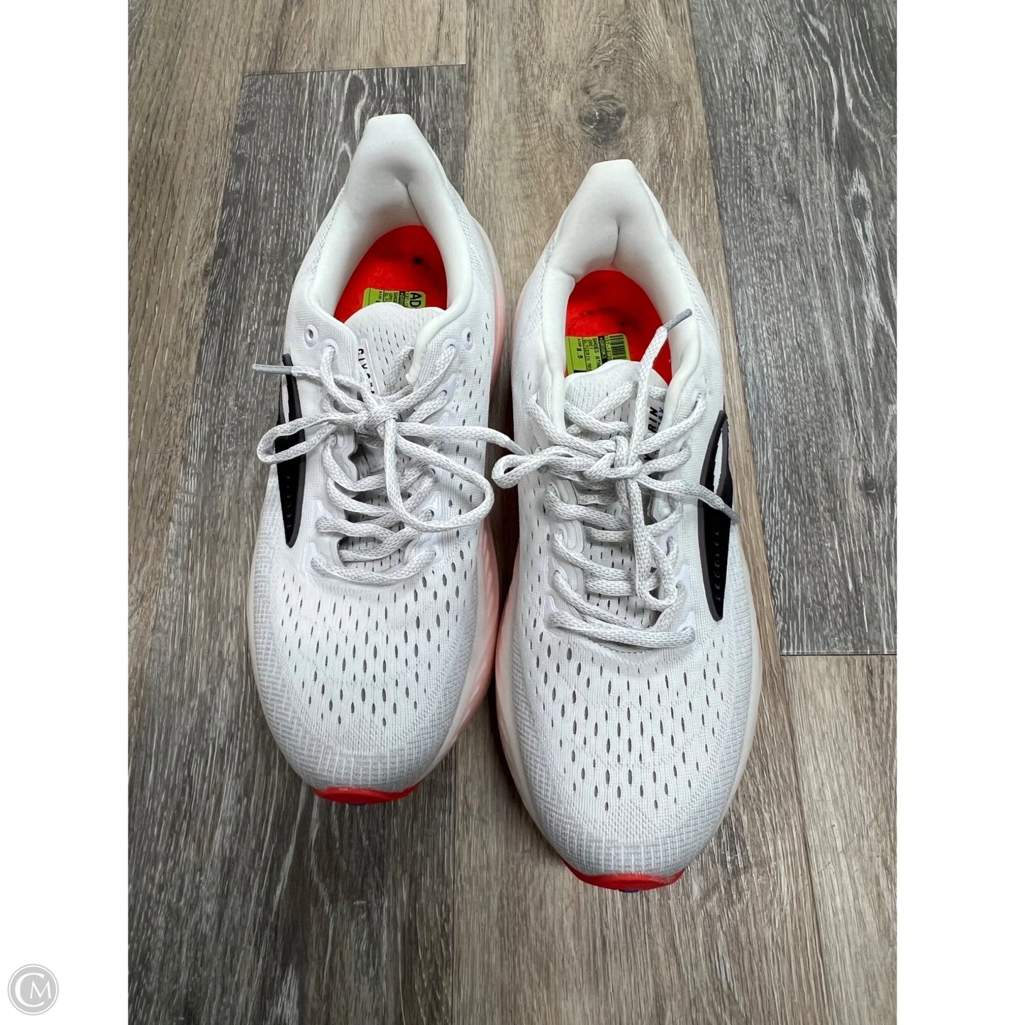 Shoes Athletic By Brooks In Grey, Size: 8.5