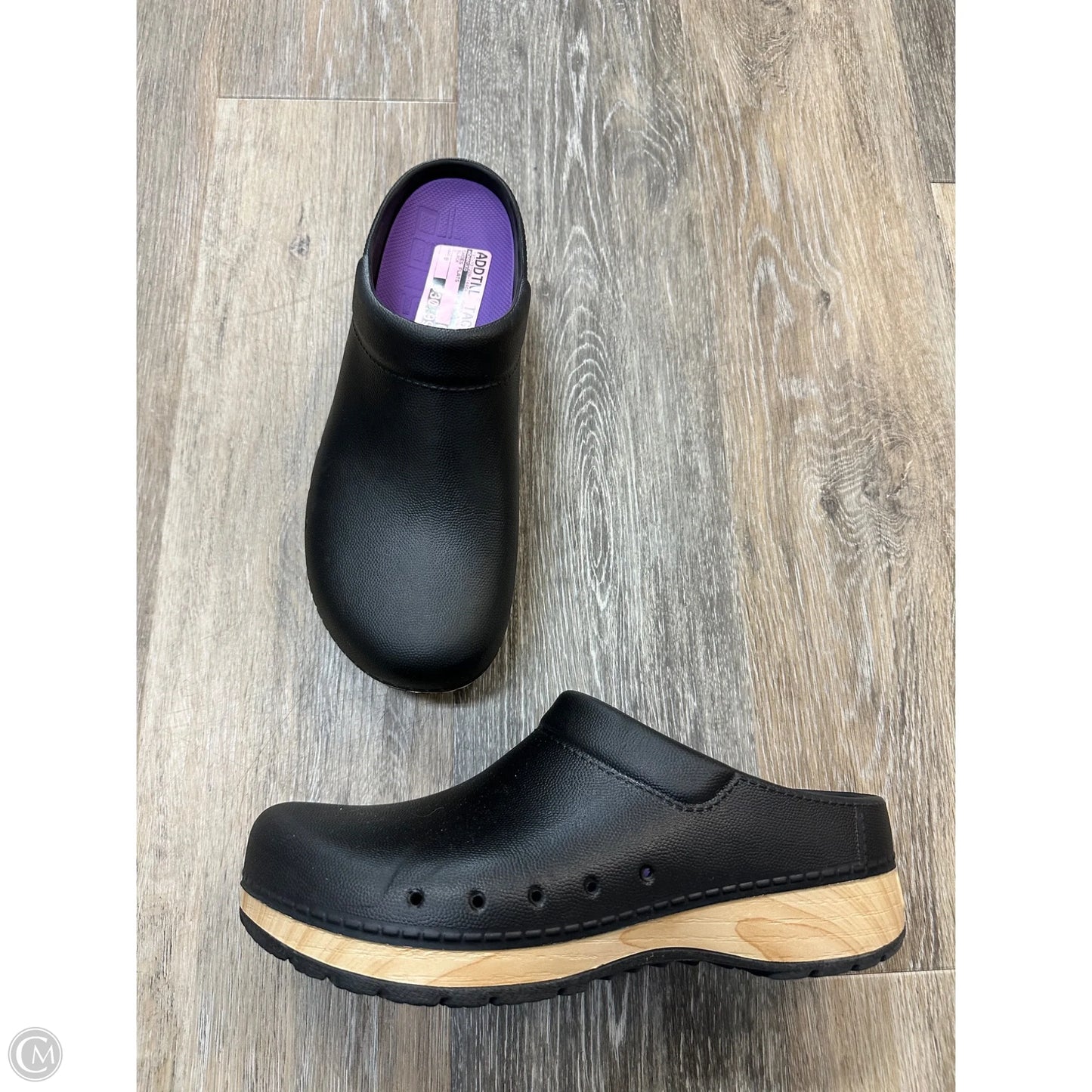Shoes Flats By Dansko In Black, Size: 9