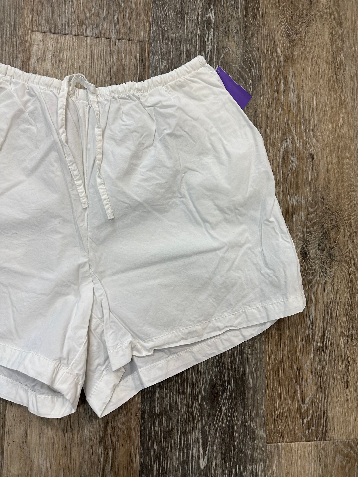 Shorts By Bdg In White, Size: M