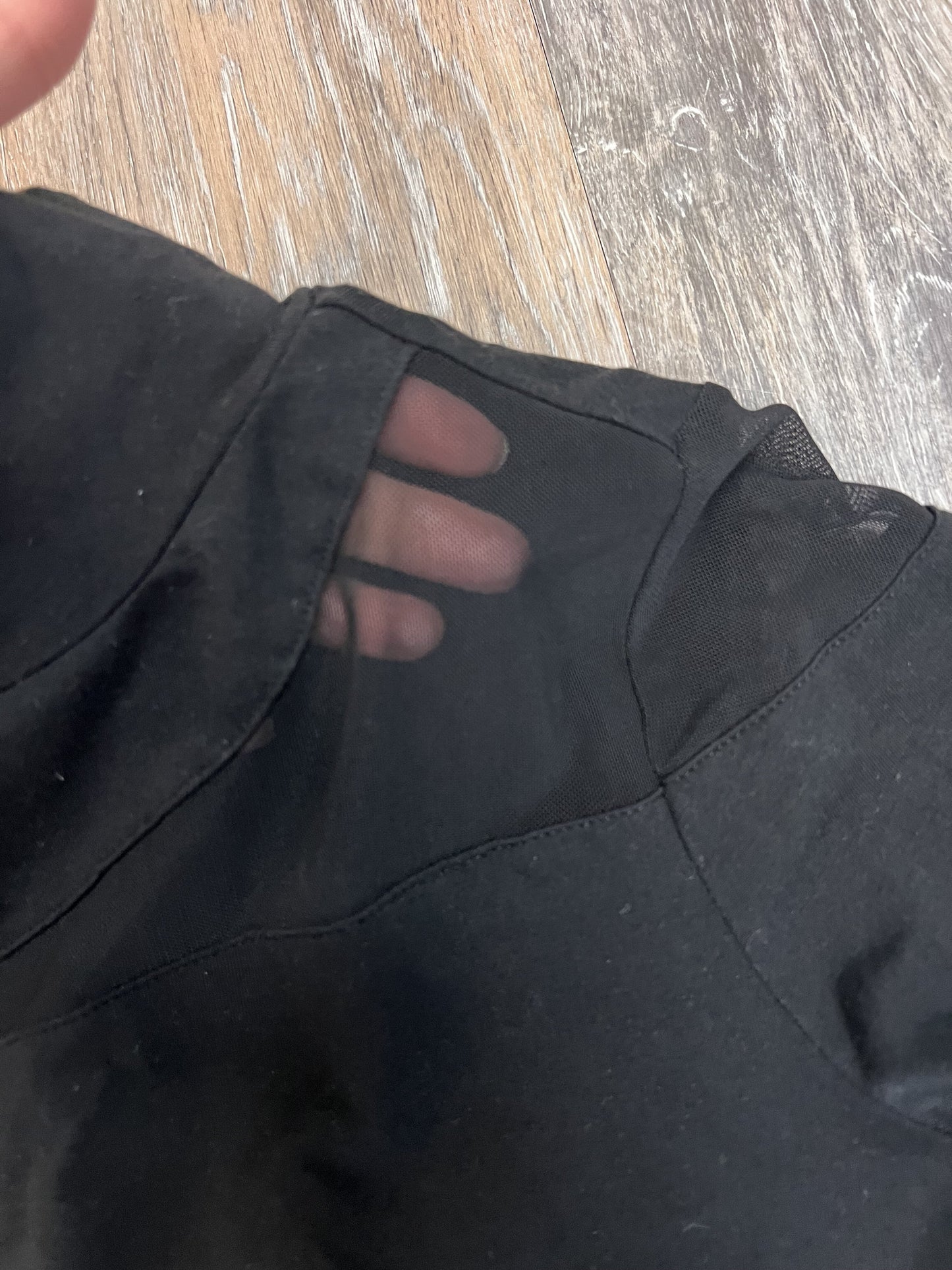 Top Long Sleeve By Evereve Size: S