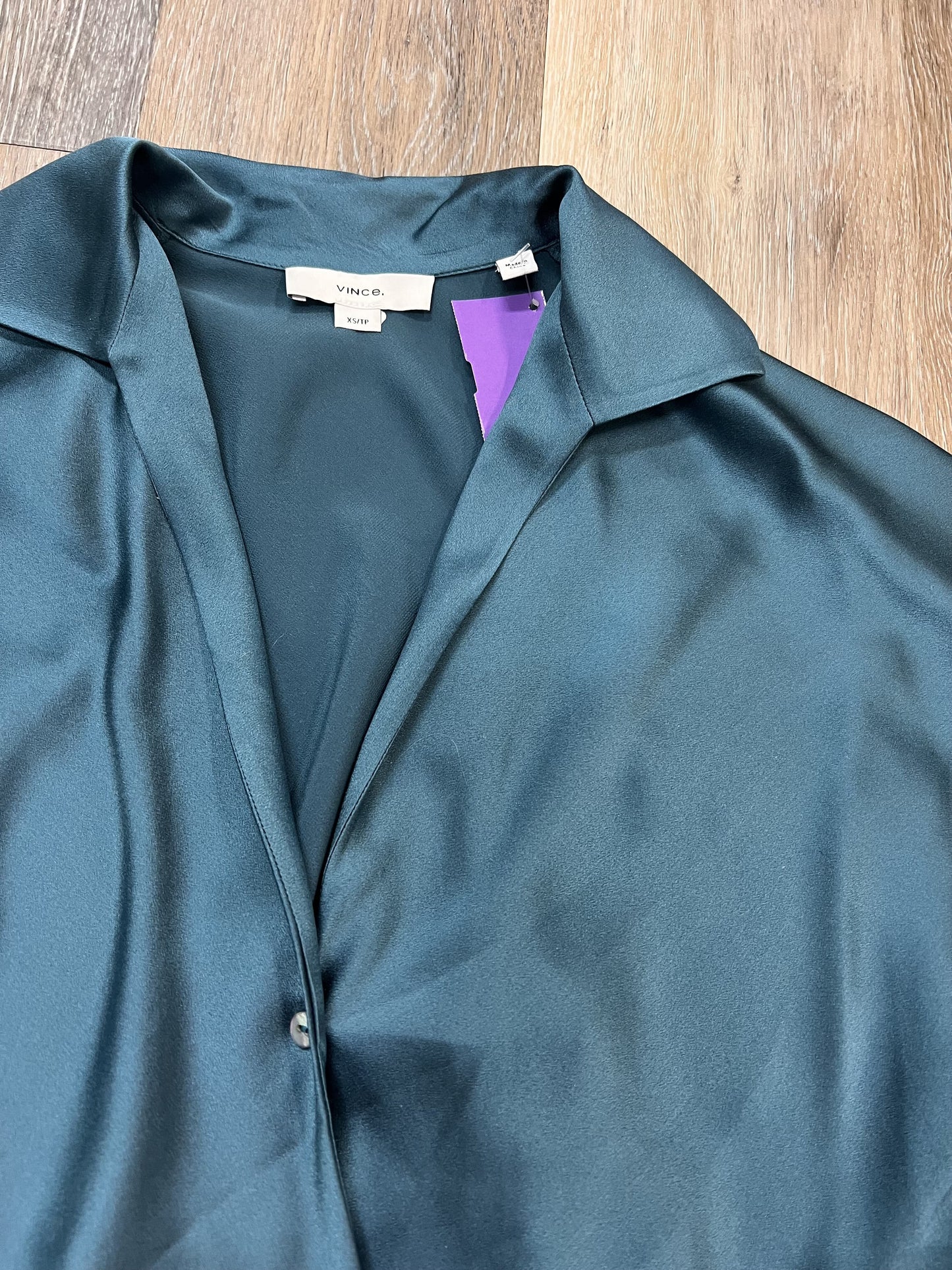 Blouse Long Sleeve By Vince Size: Xs