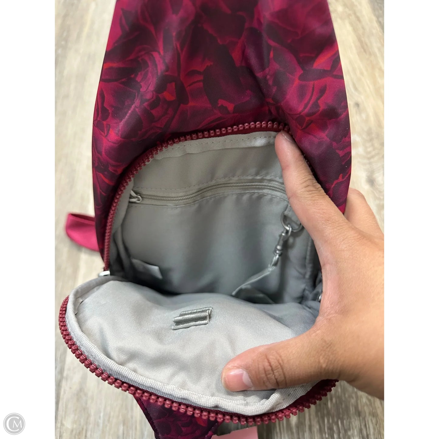 Belt Bag By Baggallini, Size: Medium