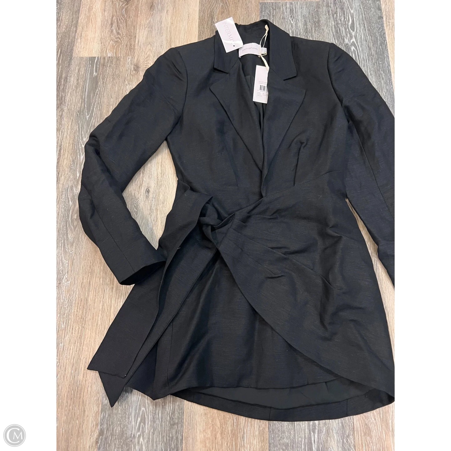 Dress Casual Short By Significant Other In Black, Size: 4