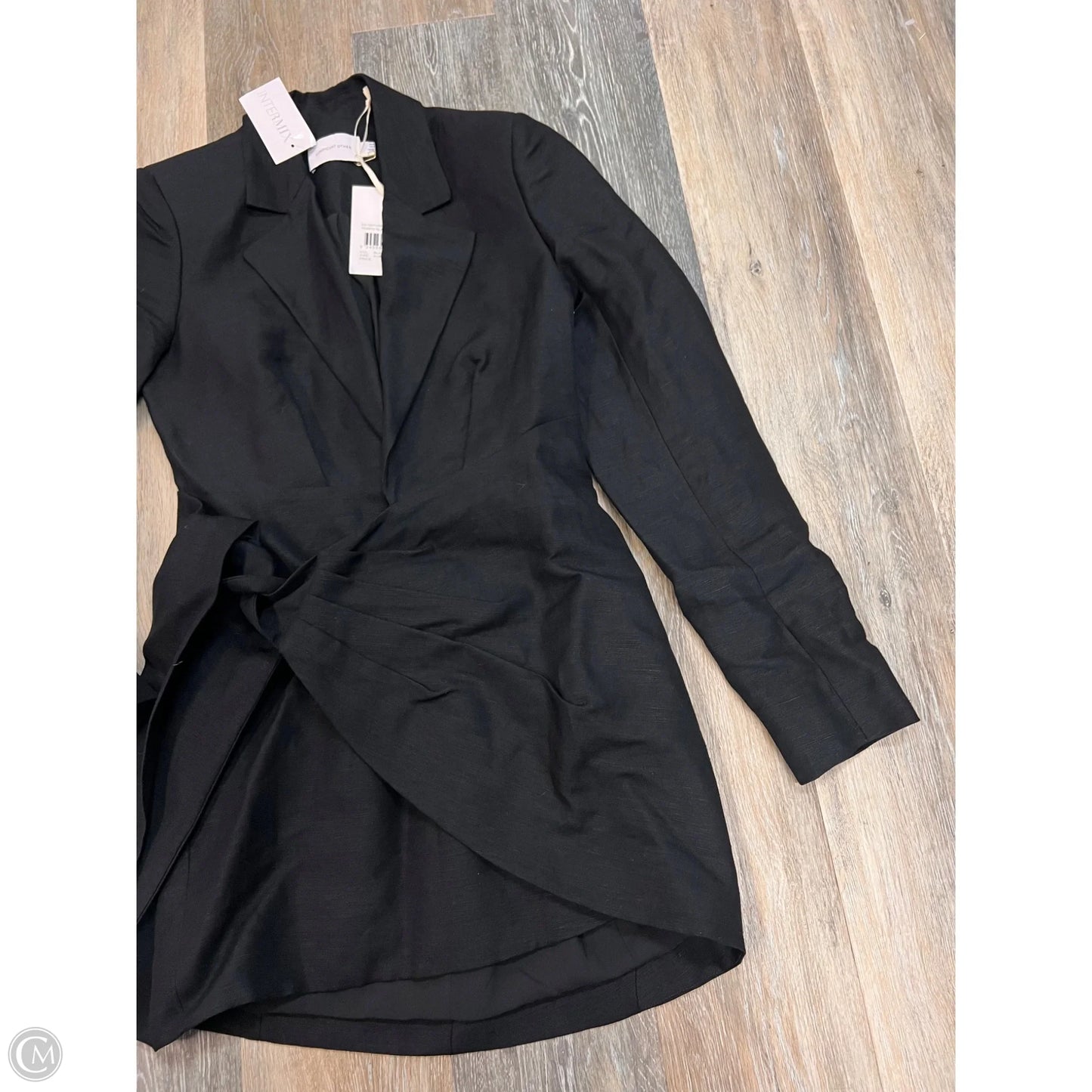 Dress Casual Short By Significant Other In Black, Size: 4