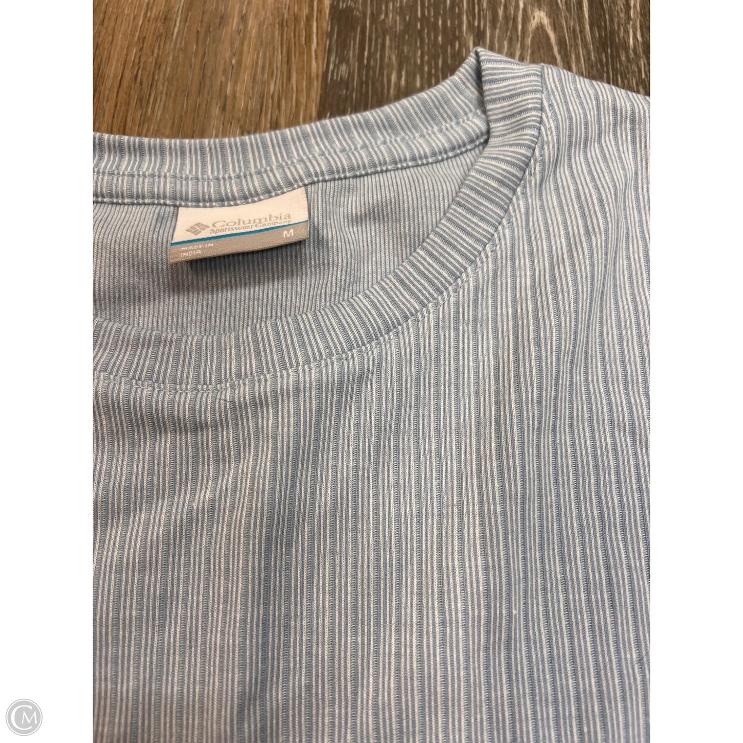 Top Short Sleeve By Columbia In Blue, Size: M