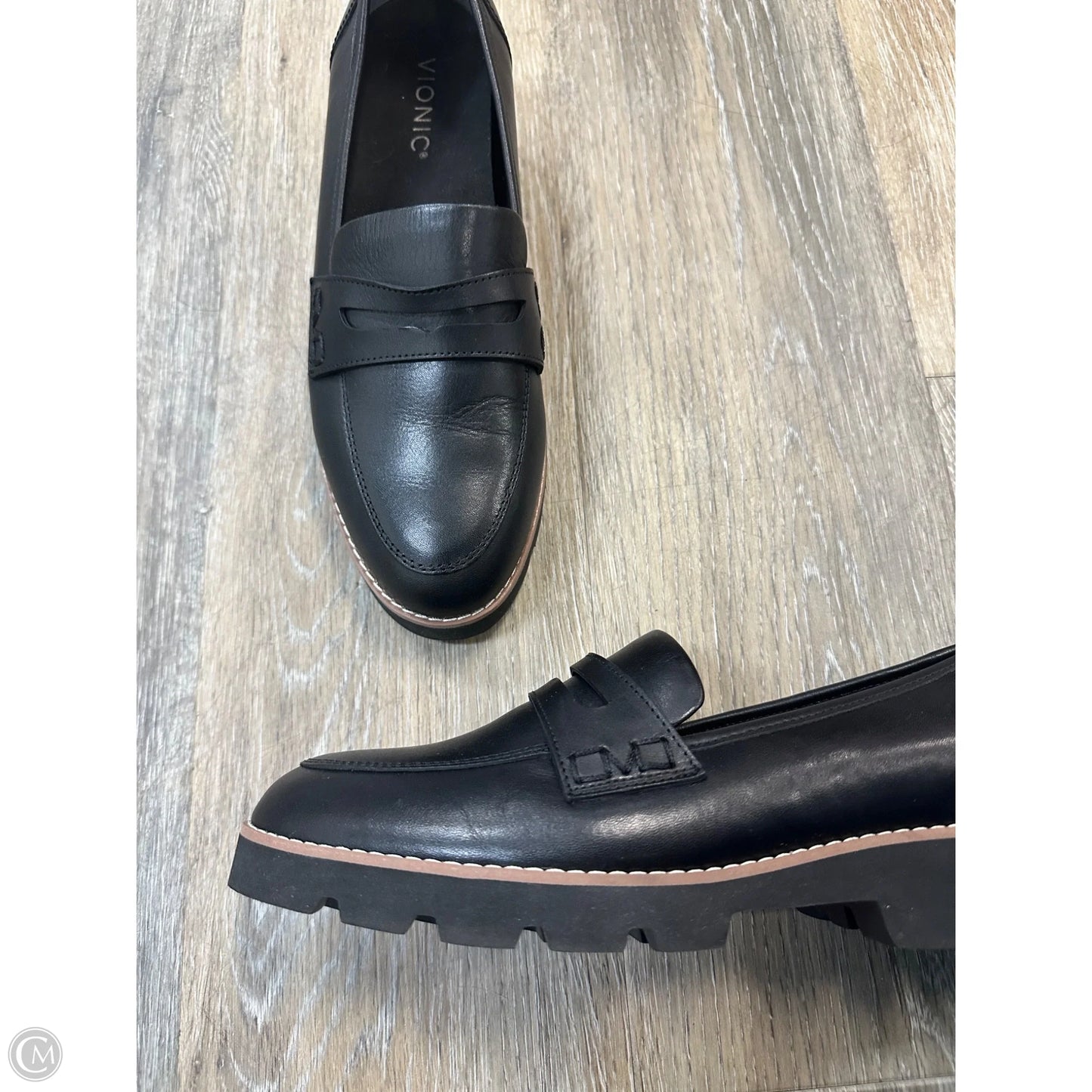Shoes Flats By Vionic In Black, Size: 8